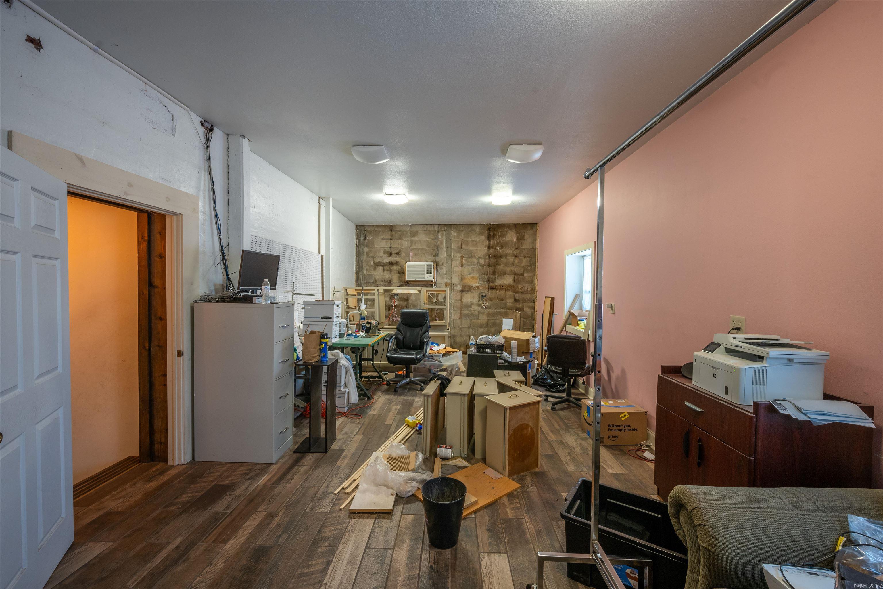 181 S Central Avenue Property Photo 12