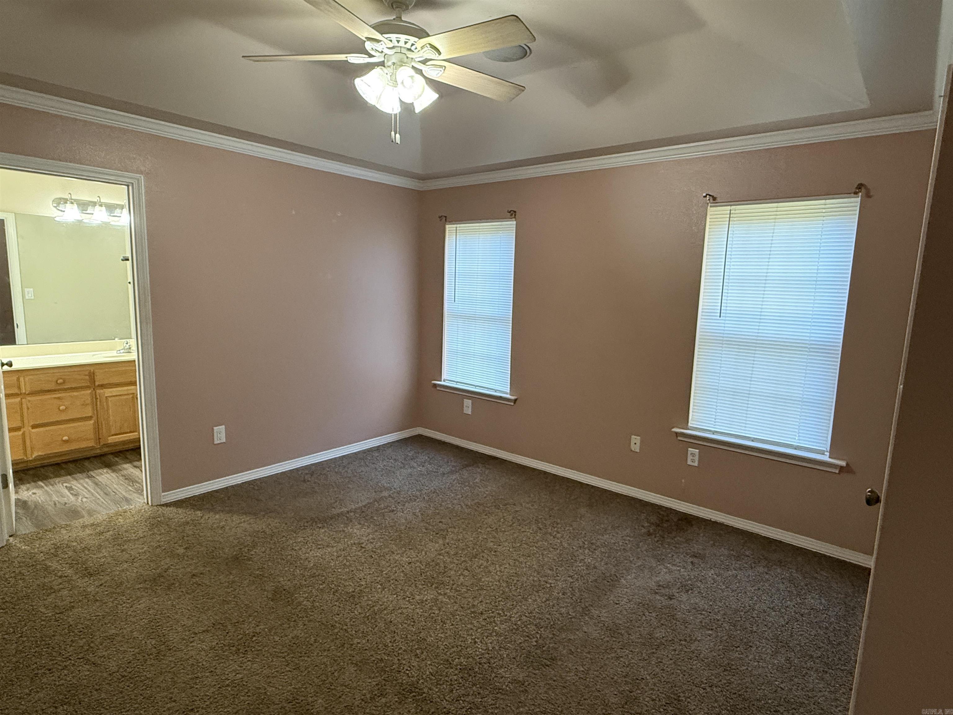 75 Crystal Cove Property Photo 11