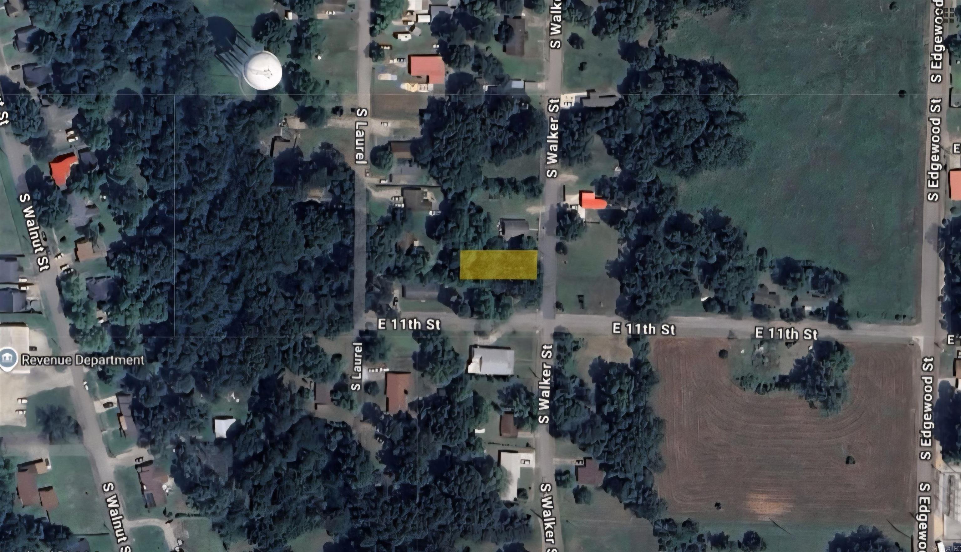 1010 S Walker Street Property Photo 2