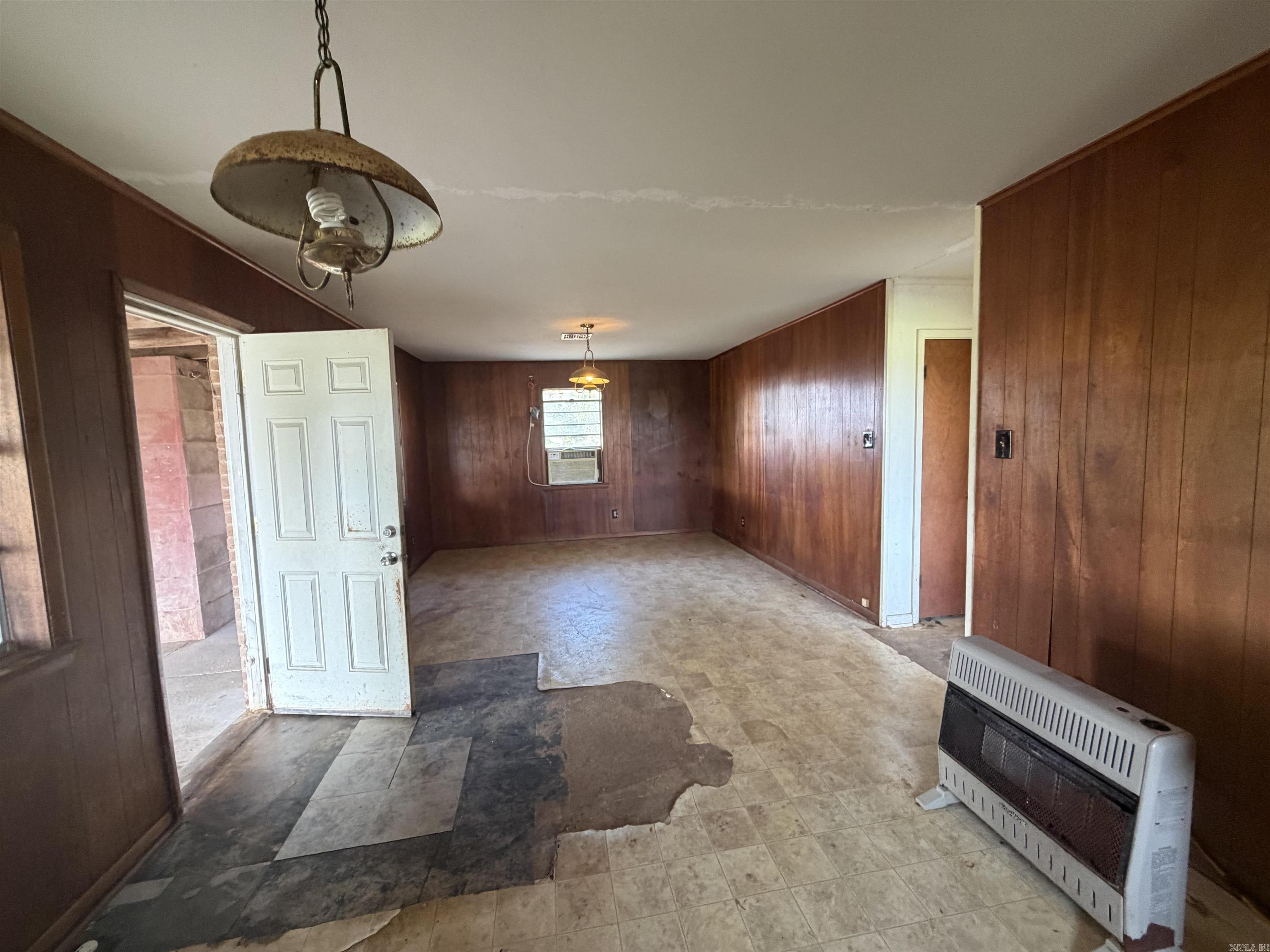 31610 E Hwy 54 Property Photo 23