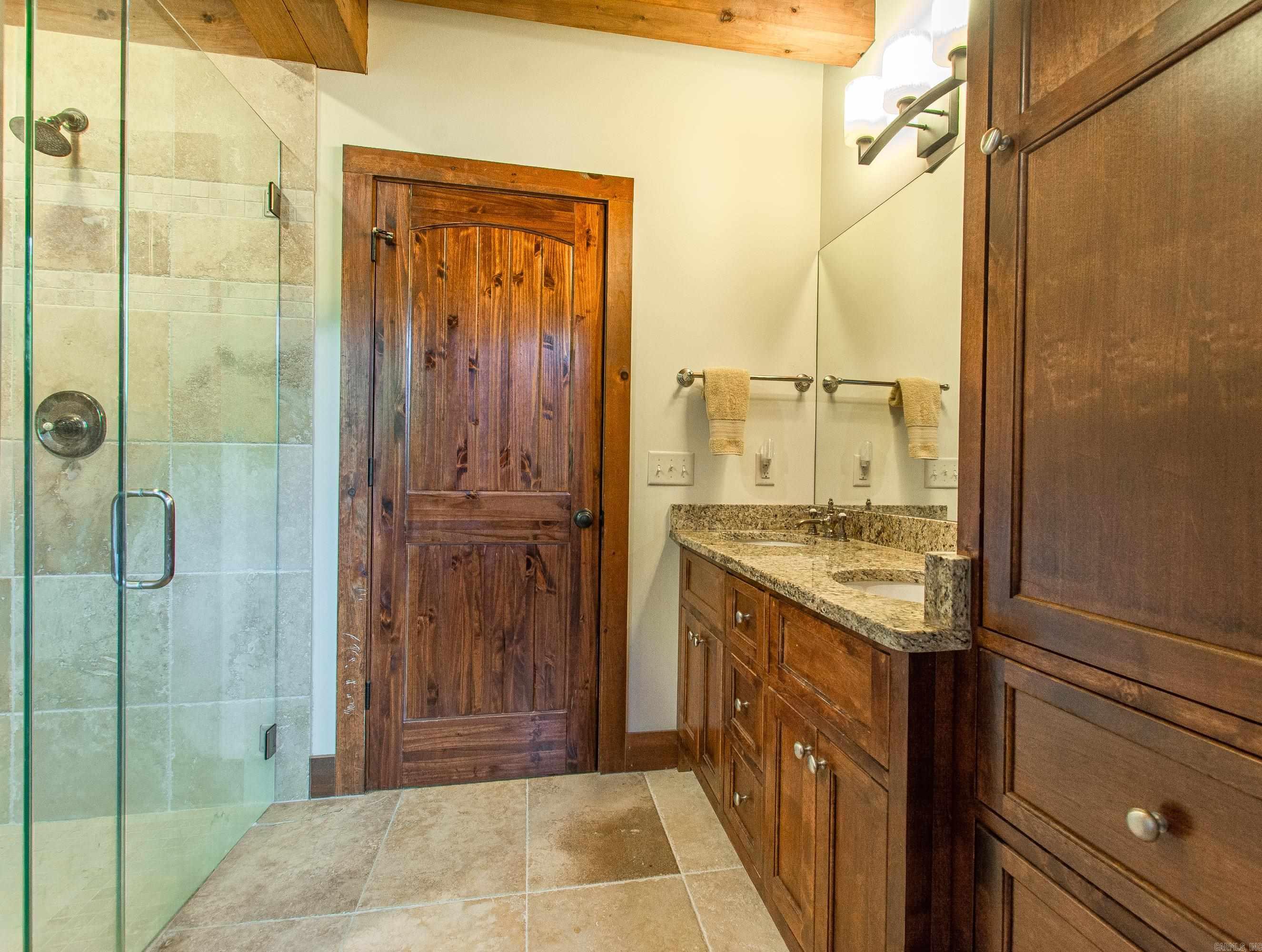 290 Primrose Creek Property Photo 24