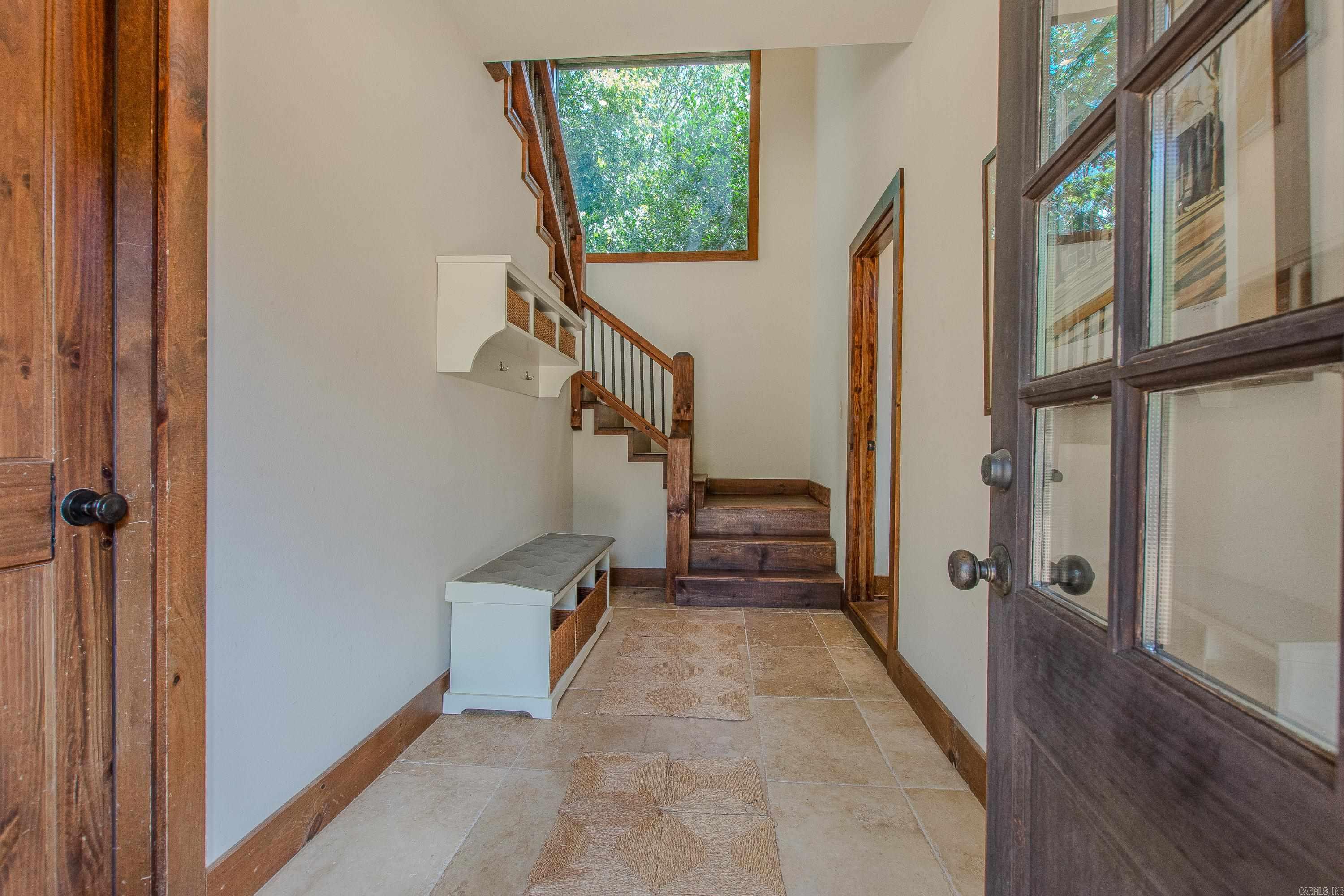 290 Primrose Creek Property Photo 25