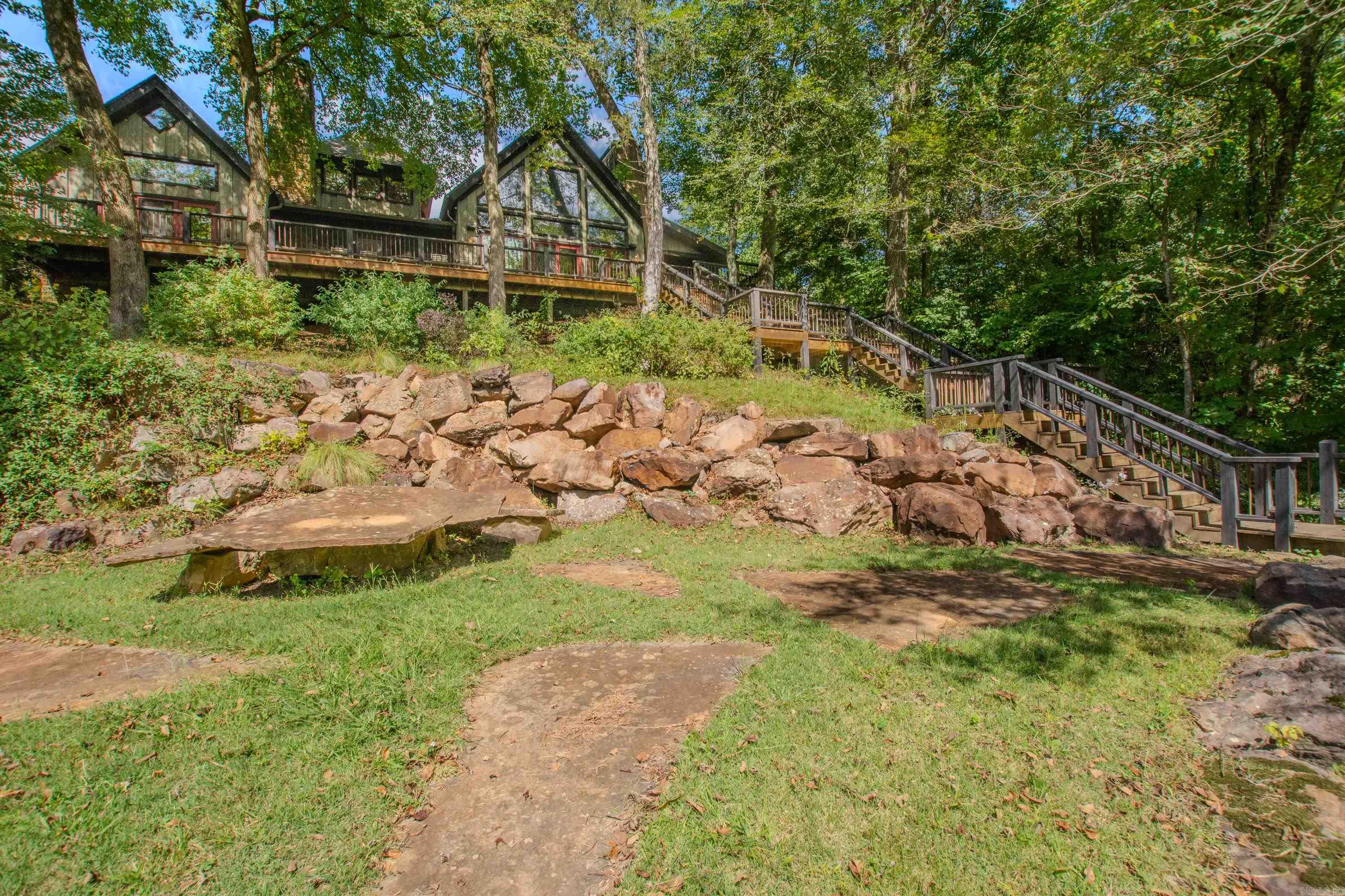 290 Primrose Creek Property Photo 39