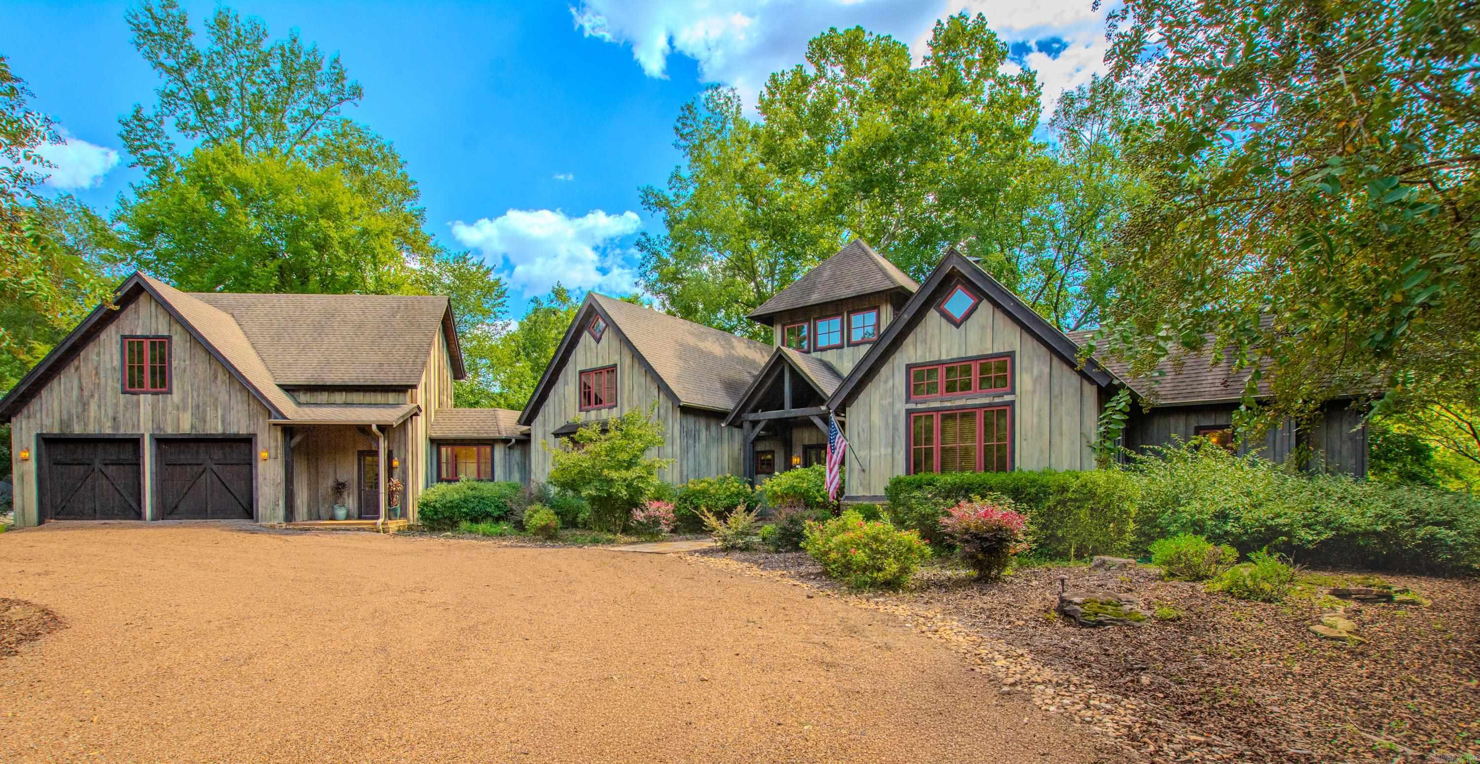 290 Primrose Creek Property Photo 45
