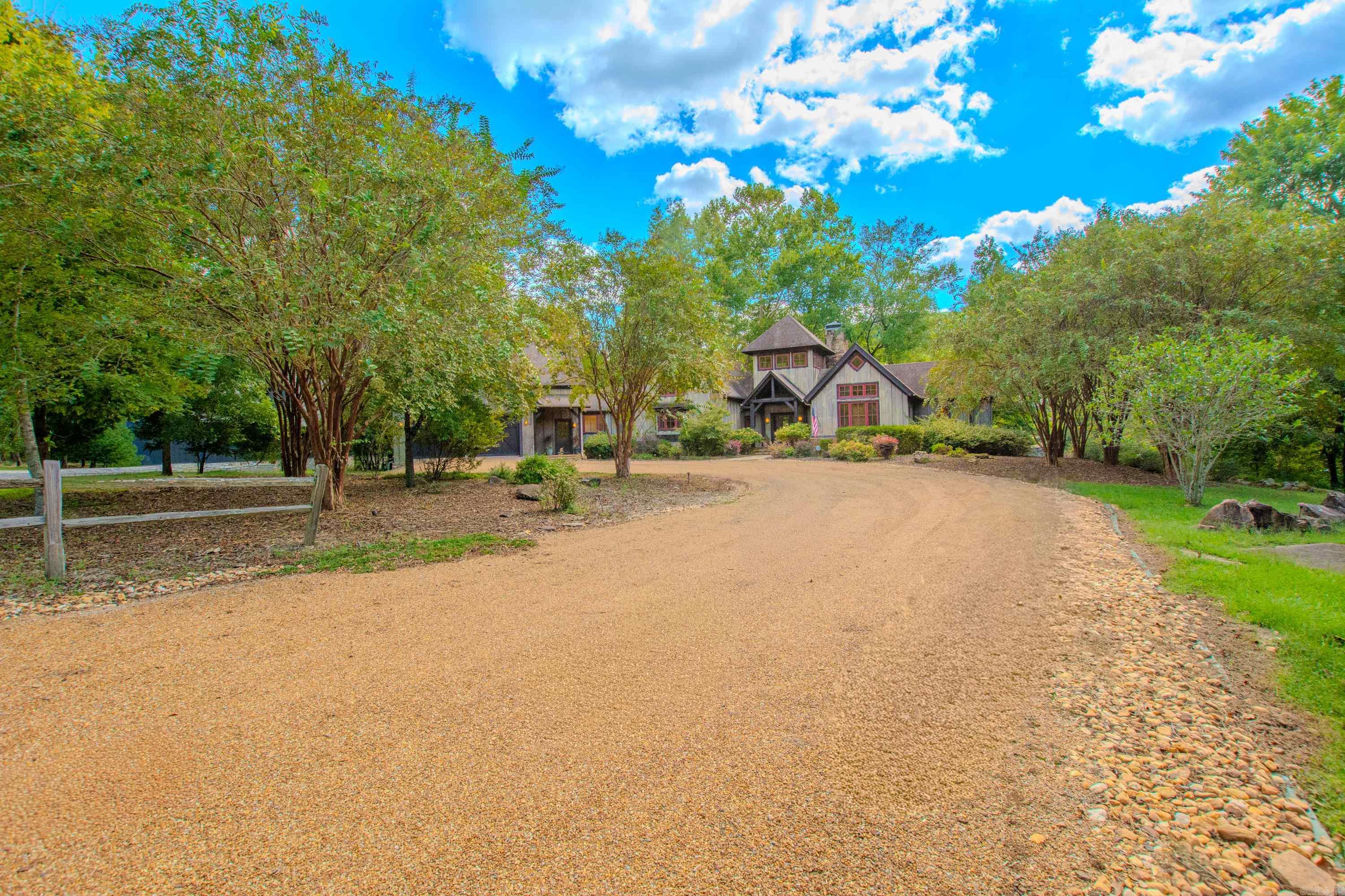 290 Primrose Creek Property Photo 47