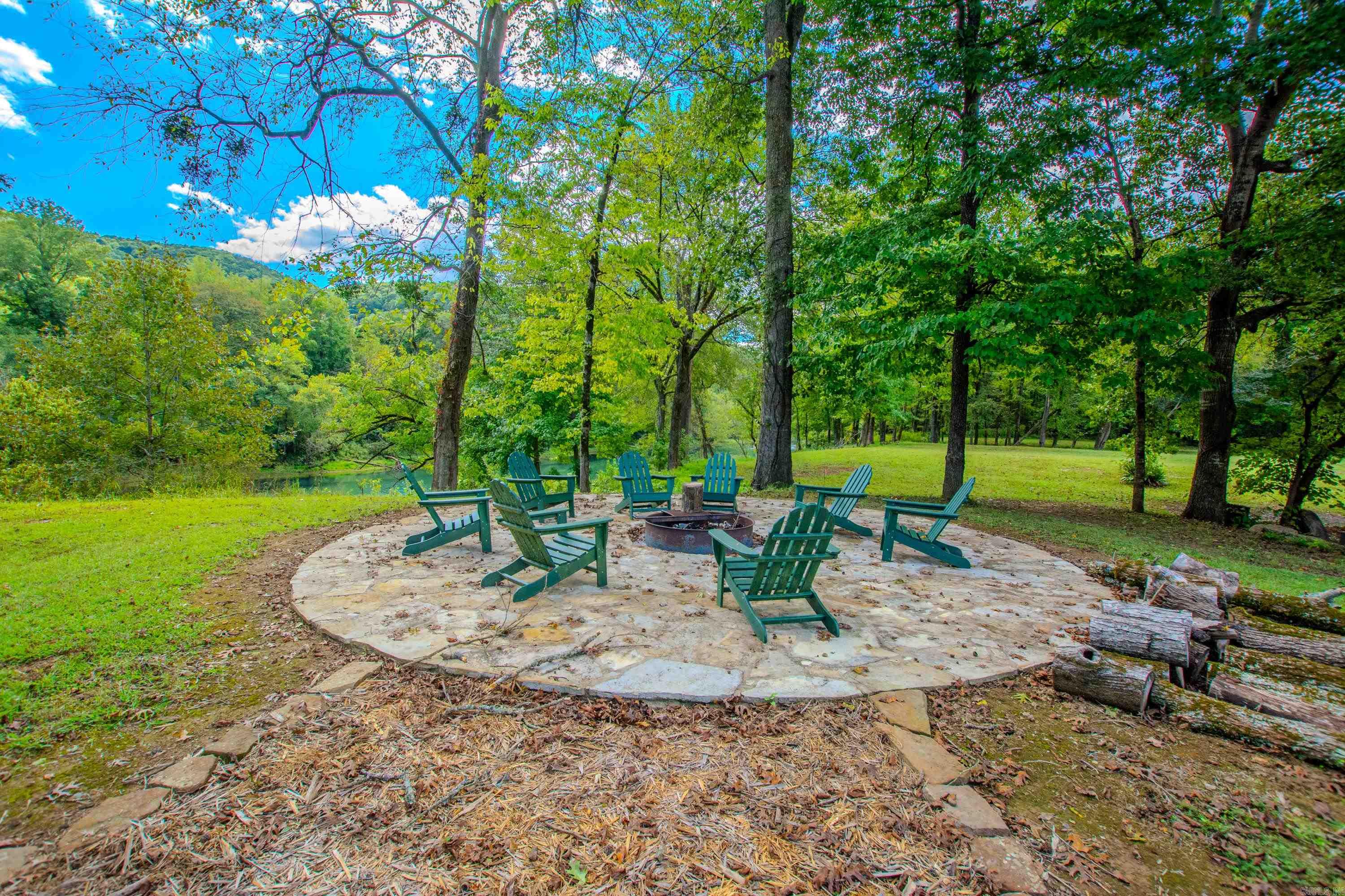 290 Primrose Creek Property Photo 49