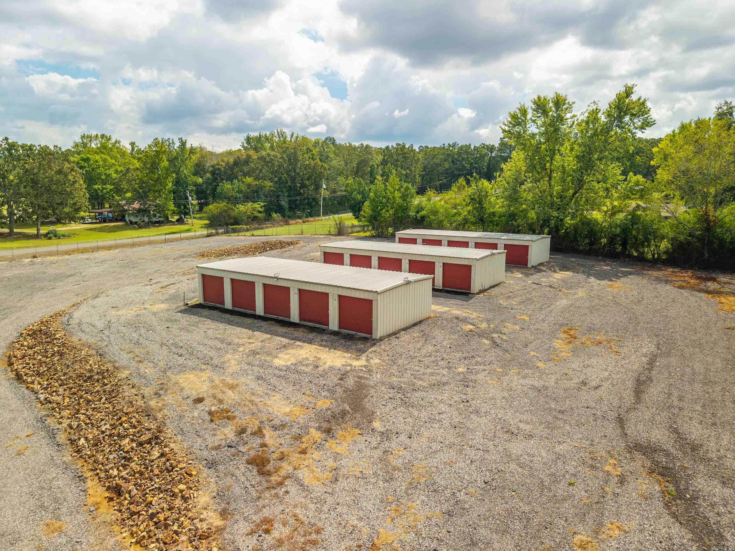 21565 Hwy 51 Property Photo 17