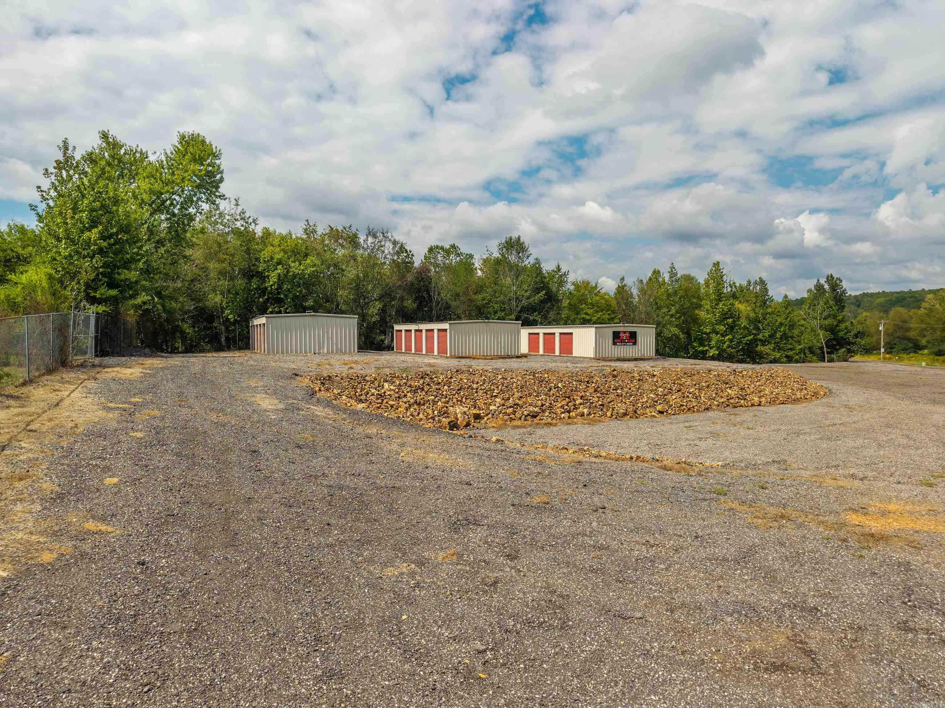 21565 Hwy 51 Property Photo 18