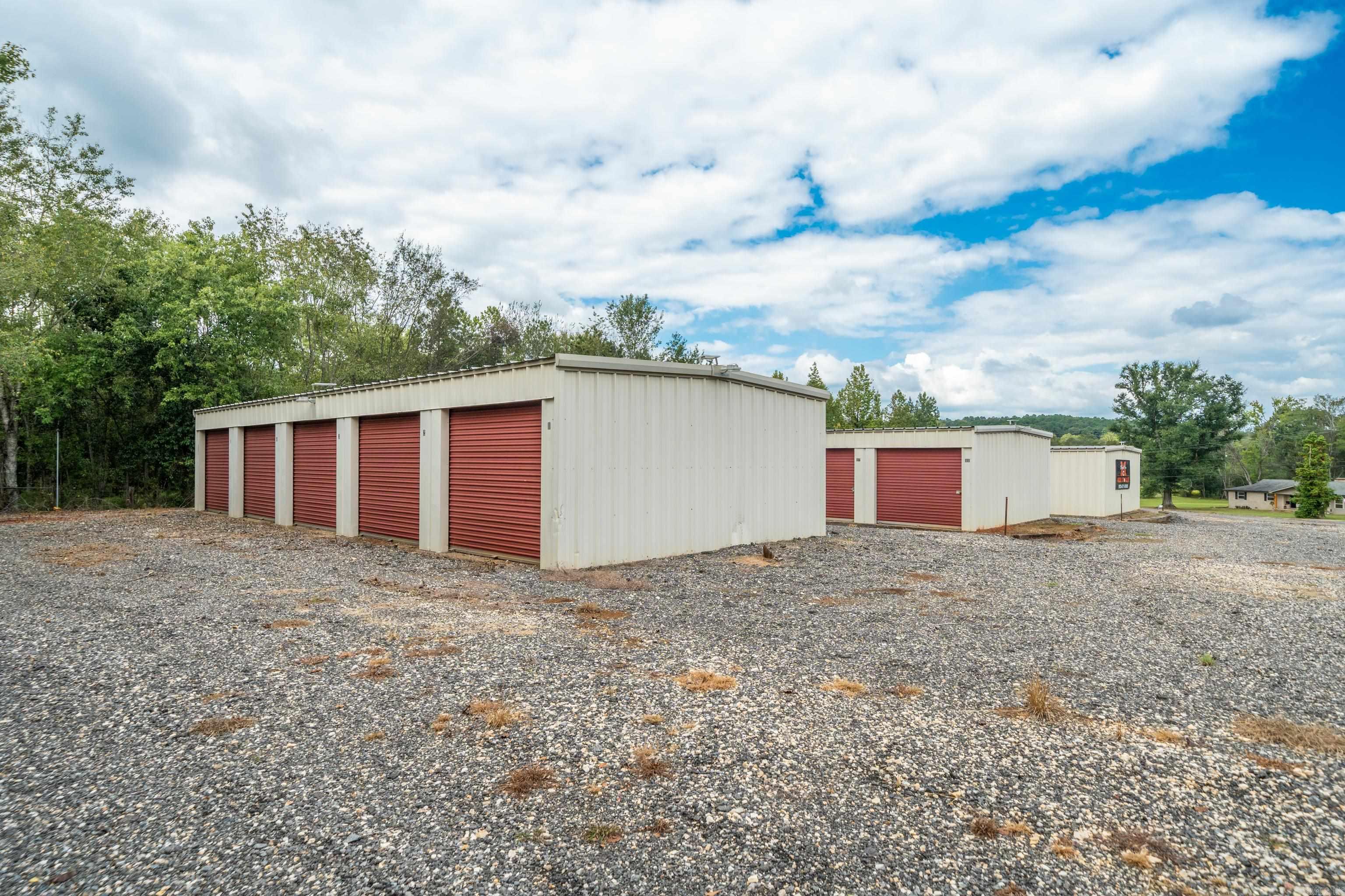 21565 Hwy 51 Property Photo 27