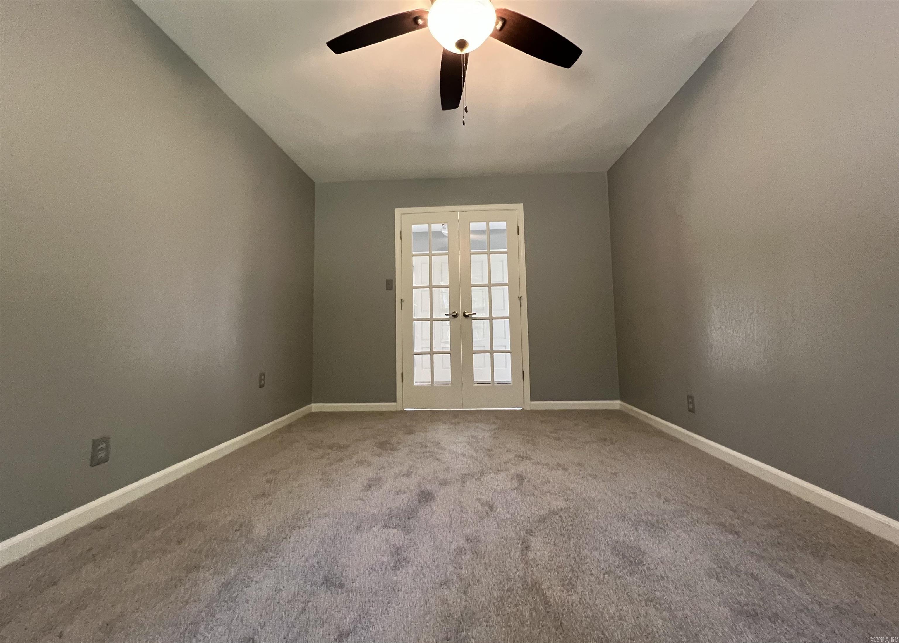723 Kersey Property Photo 9