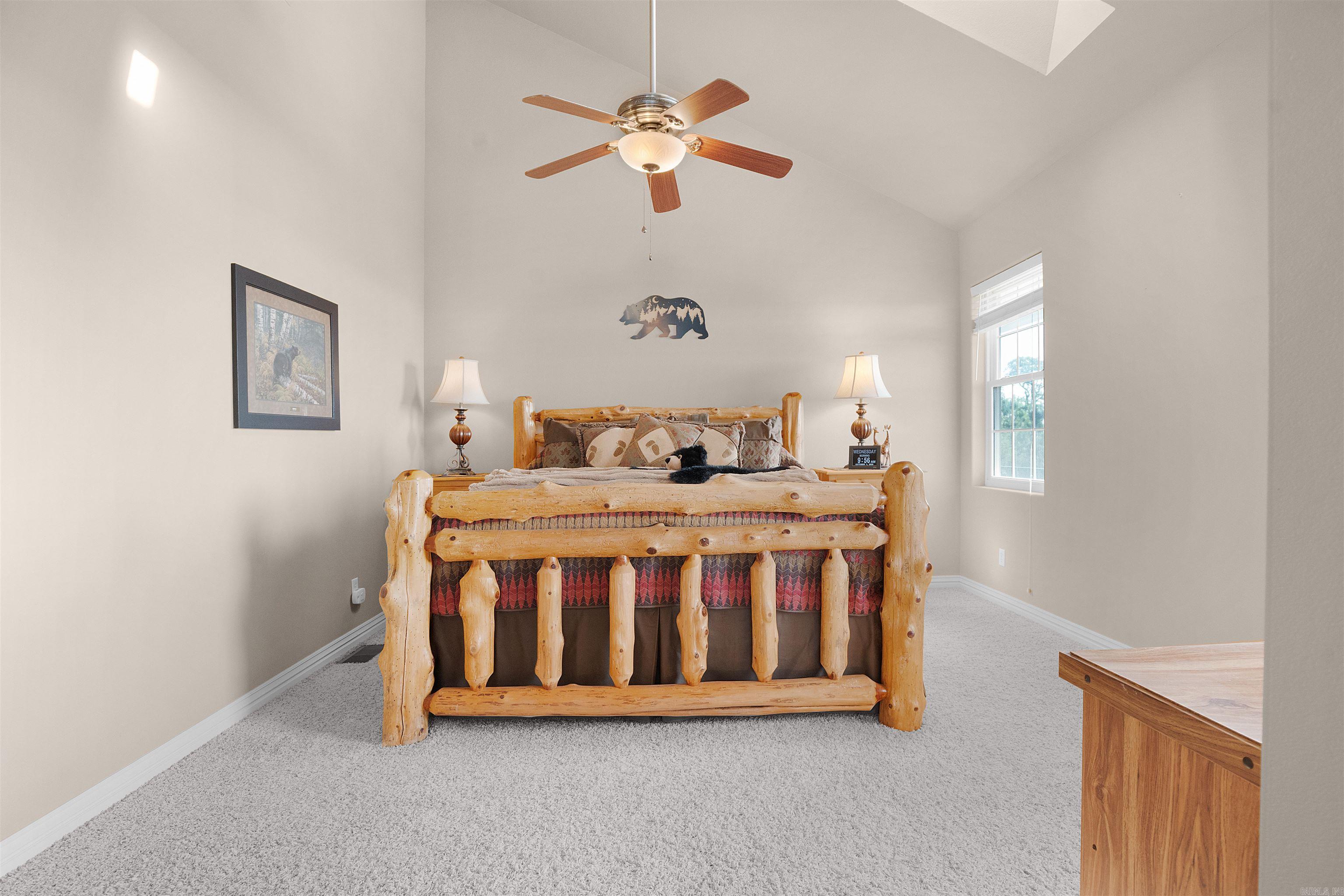 300 Hazelnut Place Property Photo 17