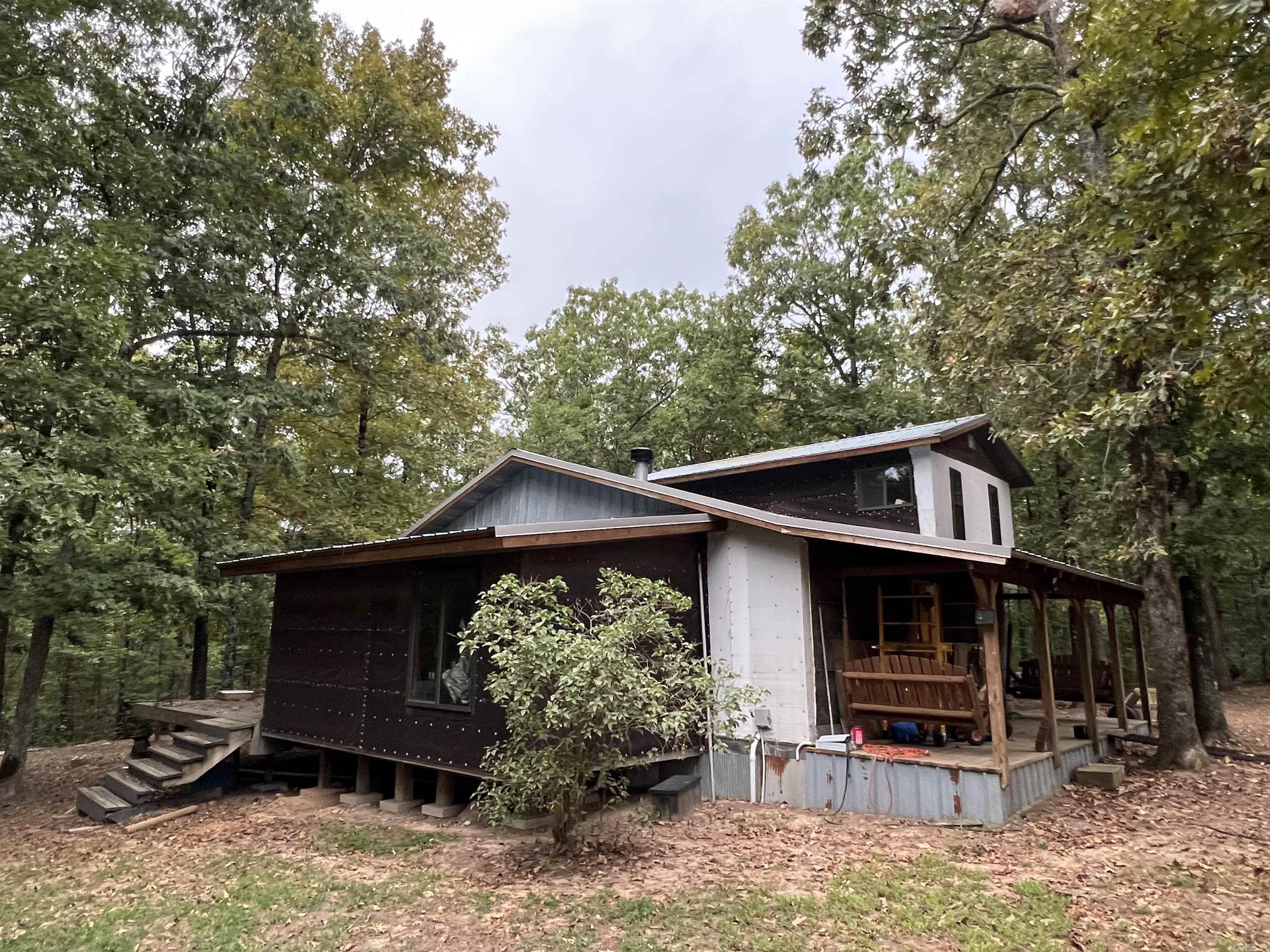 785 Almond Road Property Photo 3