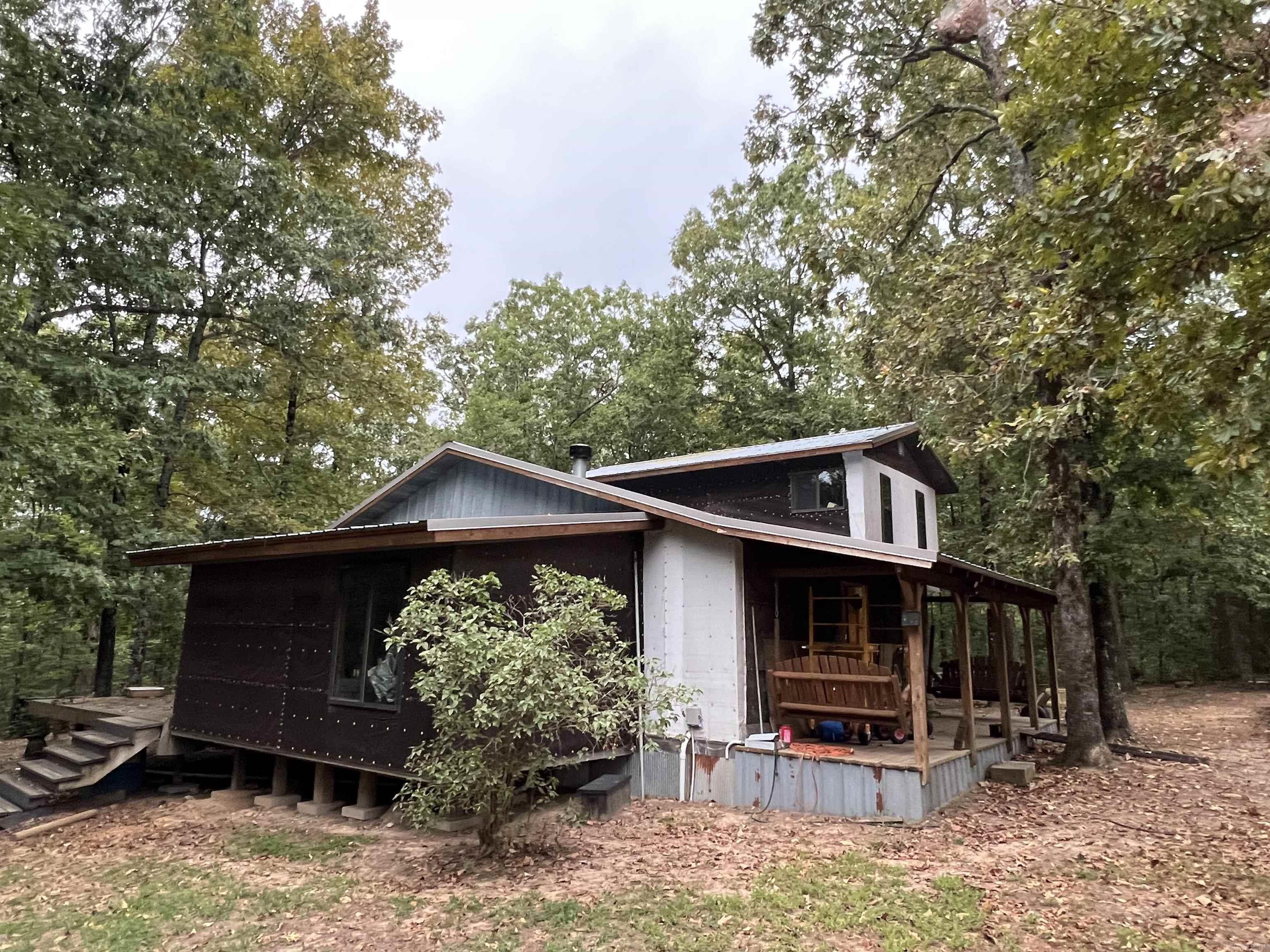 785 Almond Road Property Photo 4