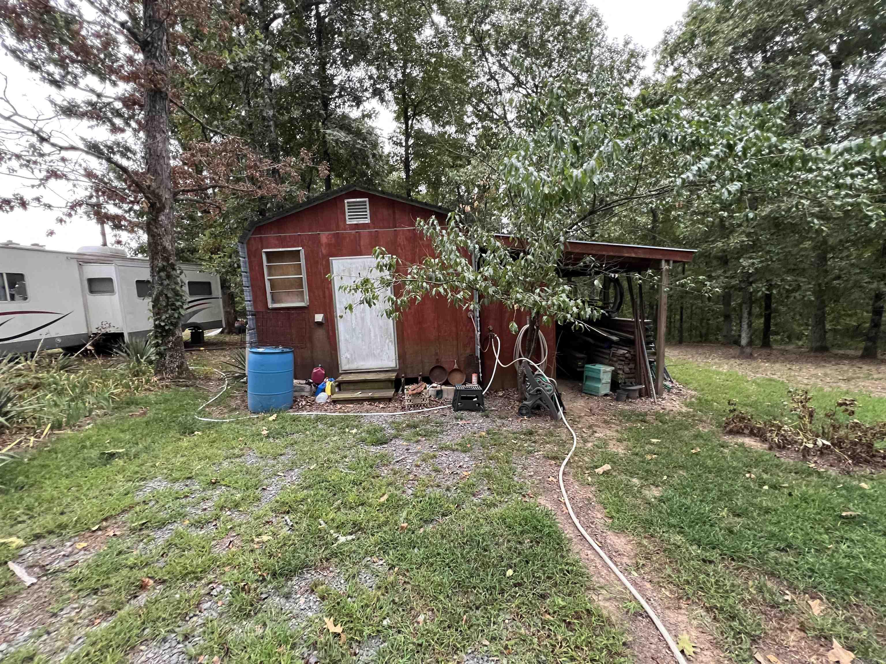 785 Almond Road Property Photo 15