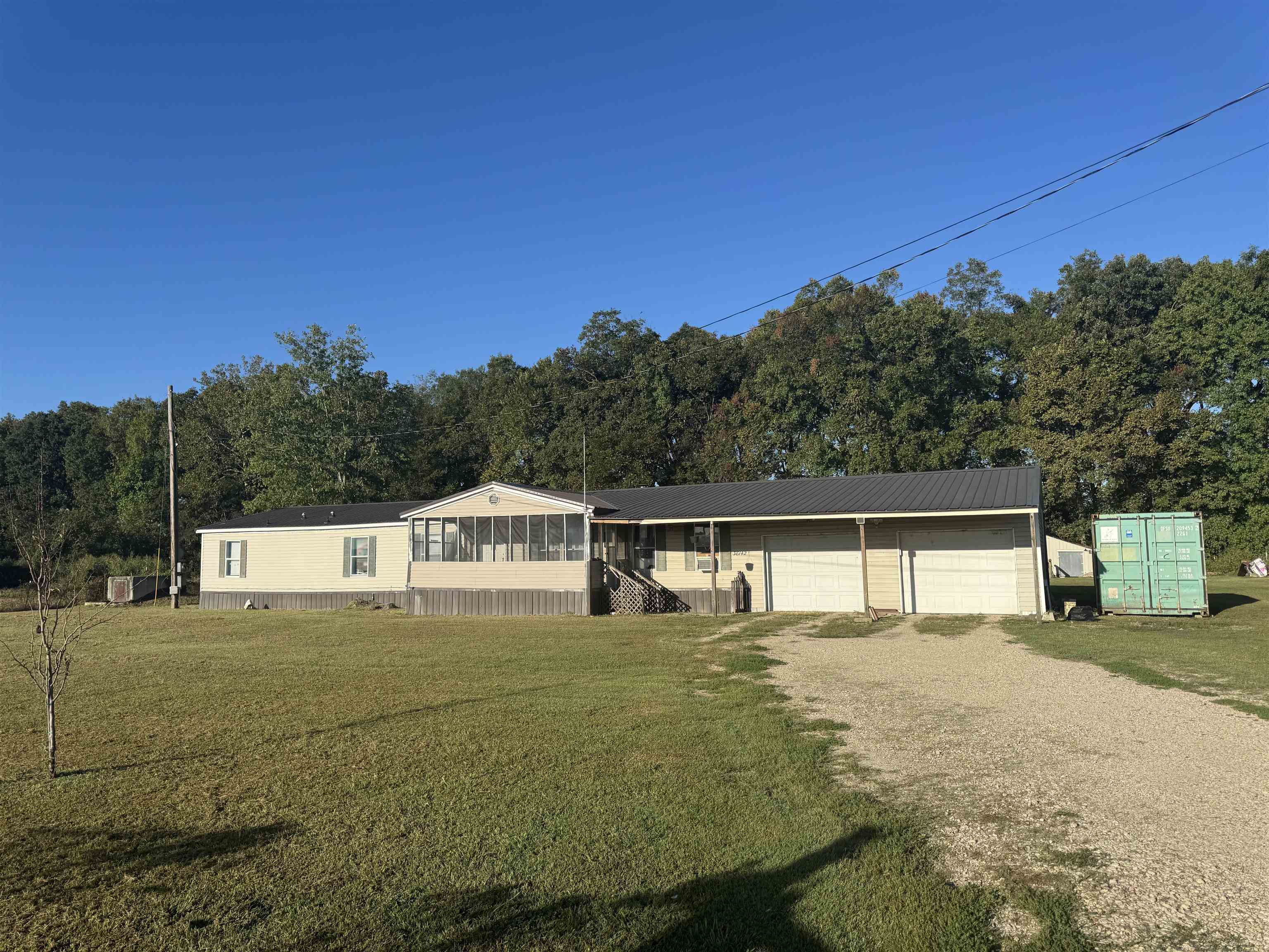 38142 E Hwy 140 Property Photo 1