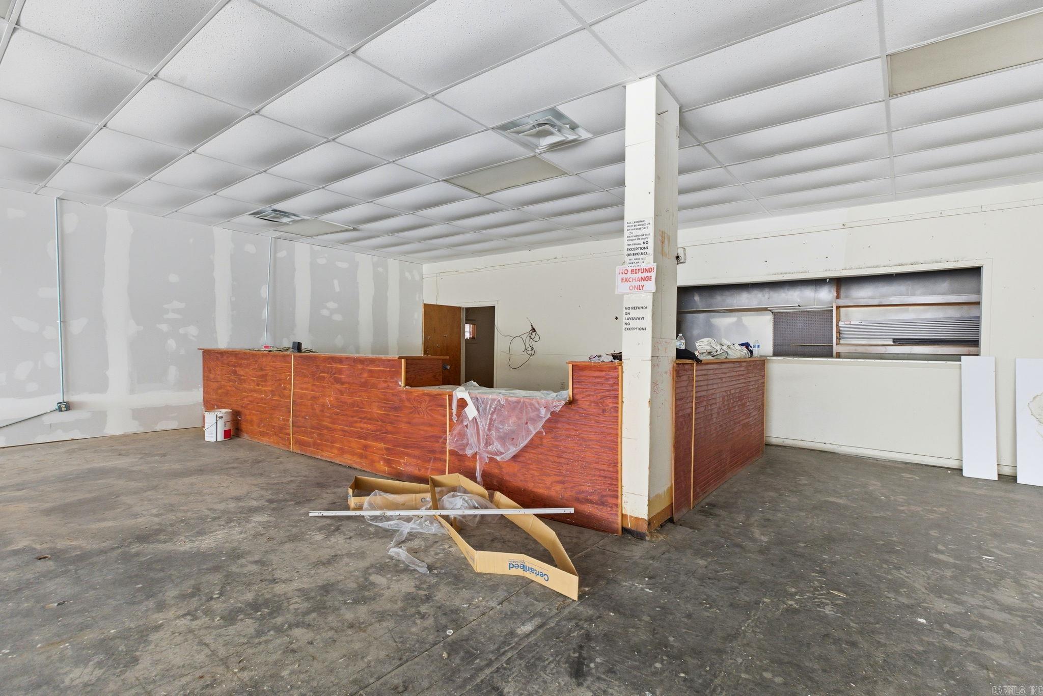 1613 S Main Street Property Photo 17