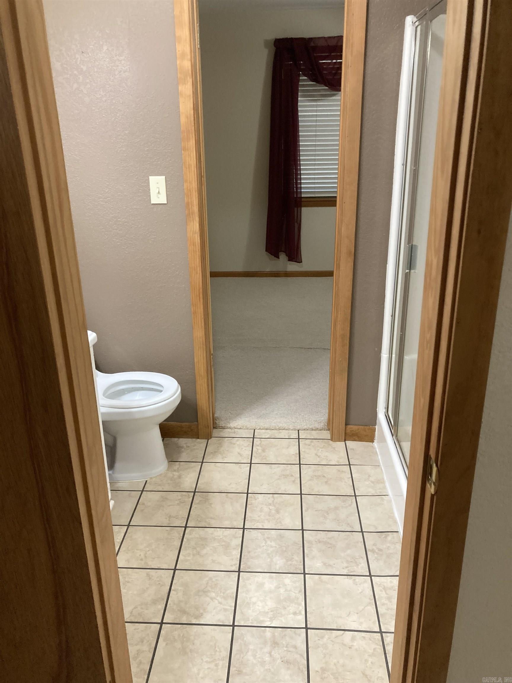 792 N Royal Avenue Property Photo 10