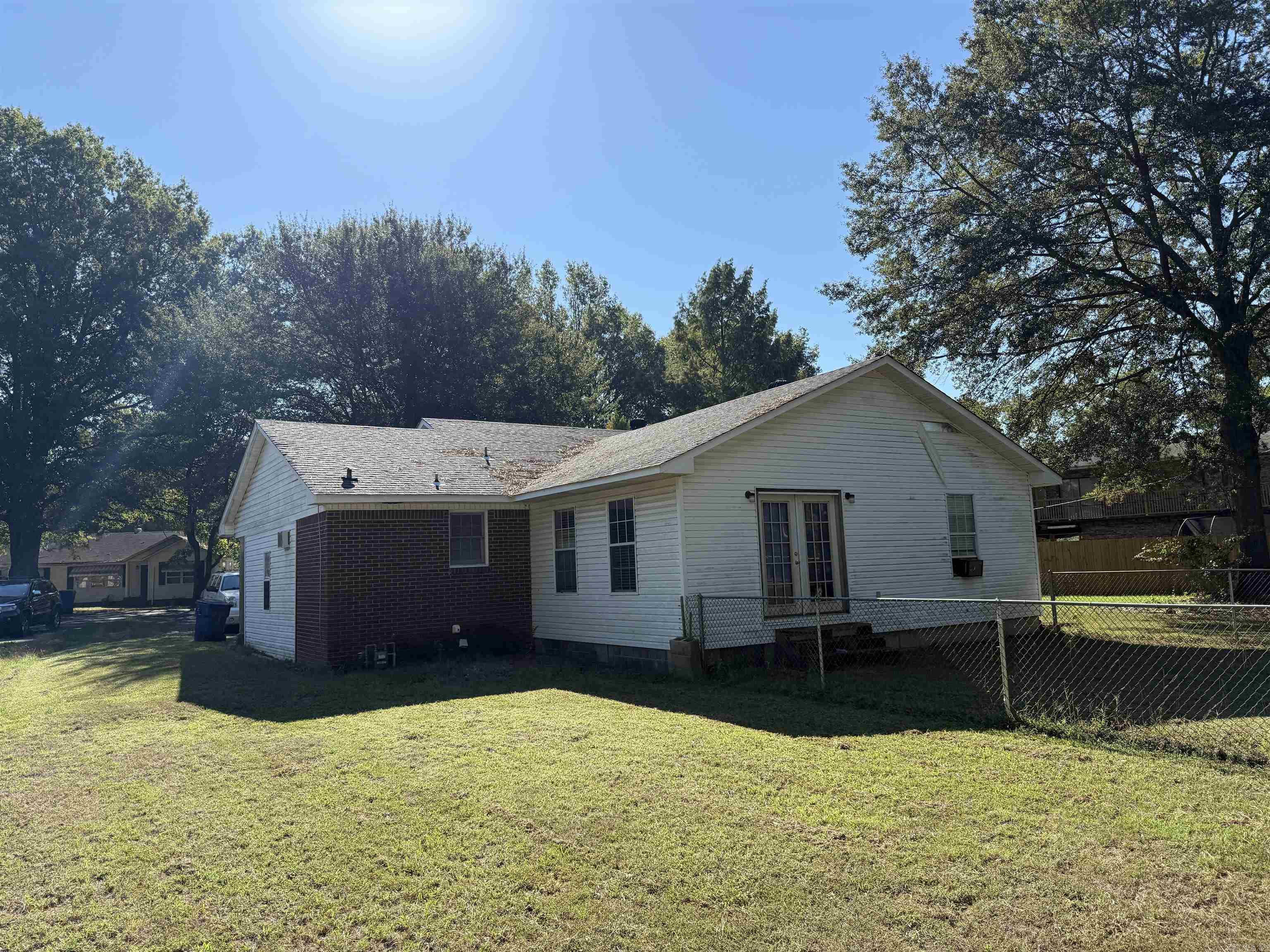 417 Dial Circle Circles Property Photo 2