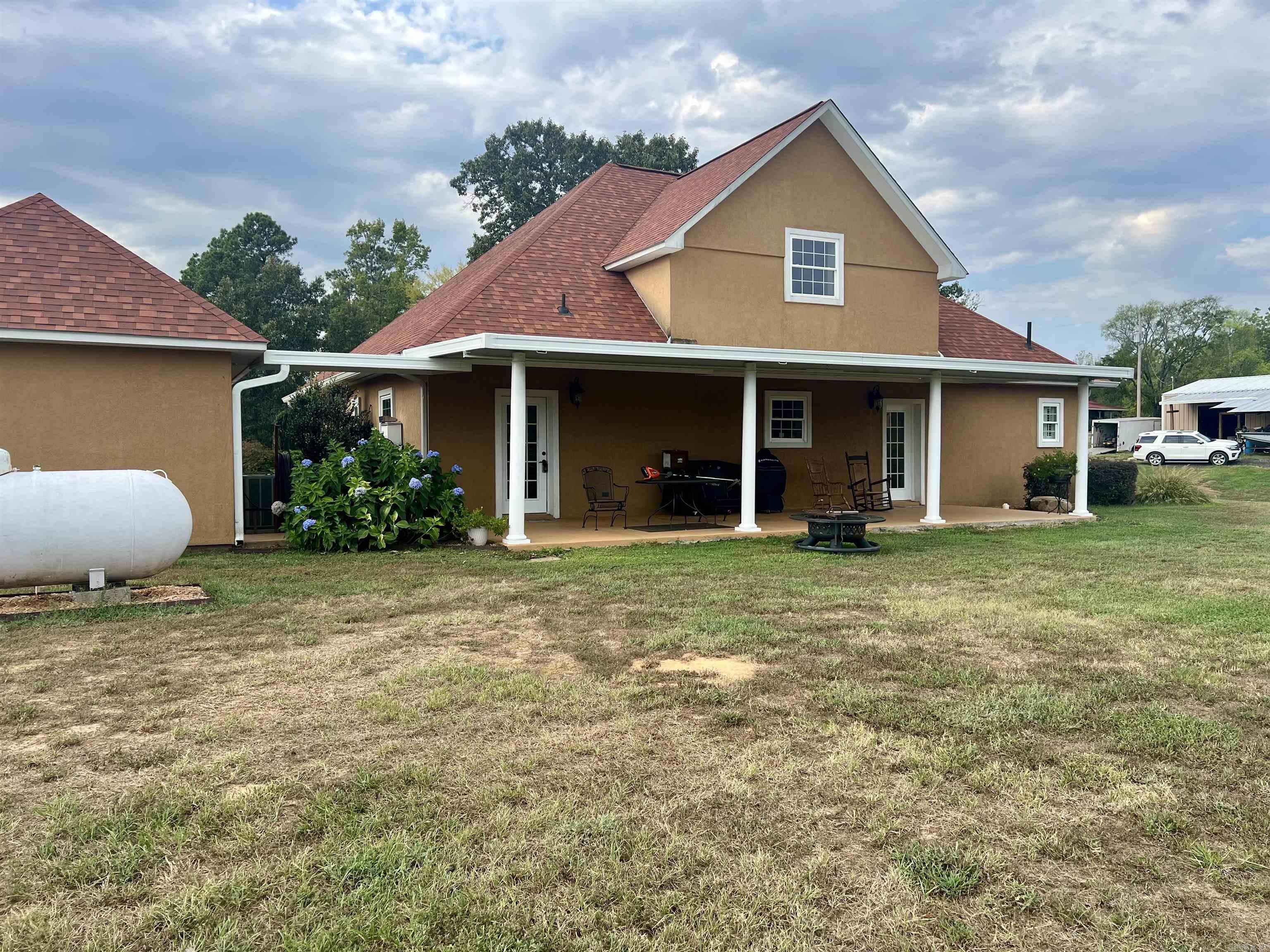 912 Ebenezer Road Property Photo 19