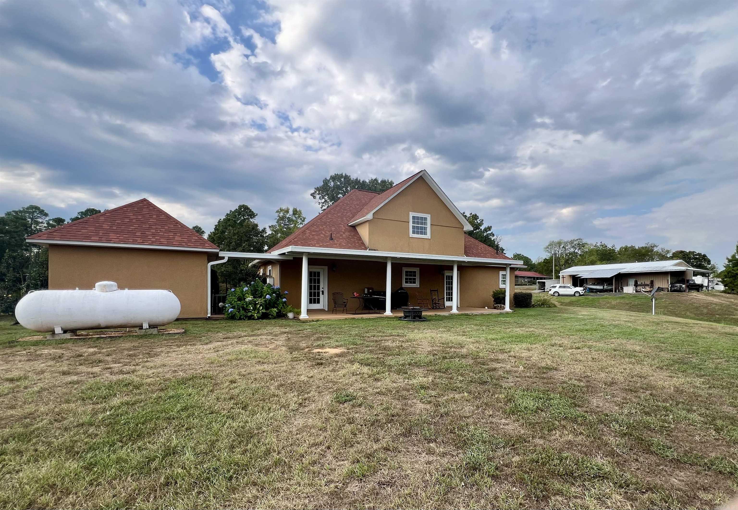 912 Ebenezer Road Property Photo 20