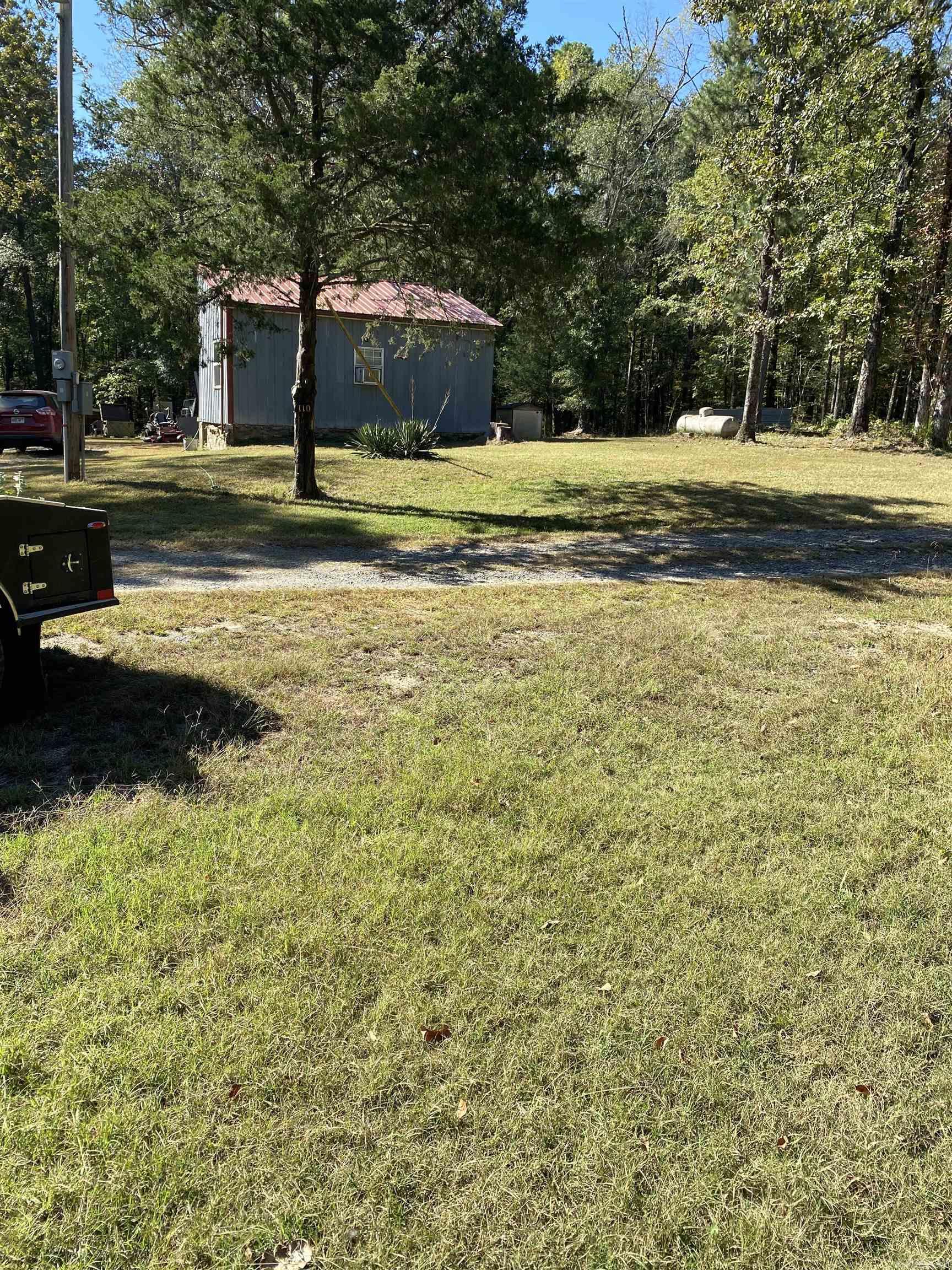 110 Hummingbird Lane Property Photo 4