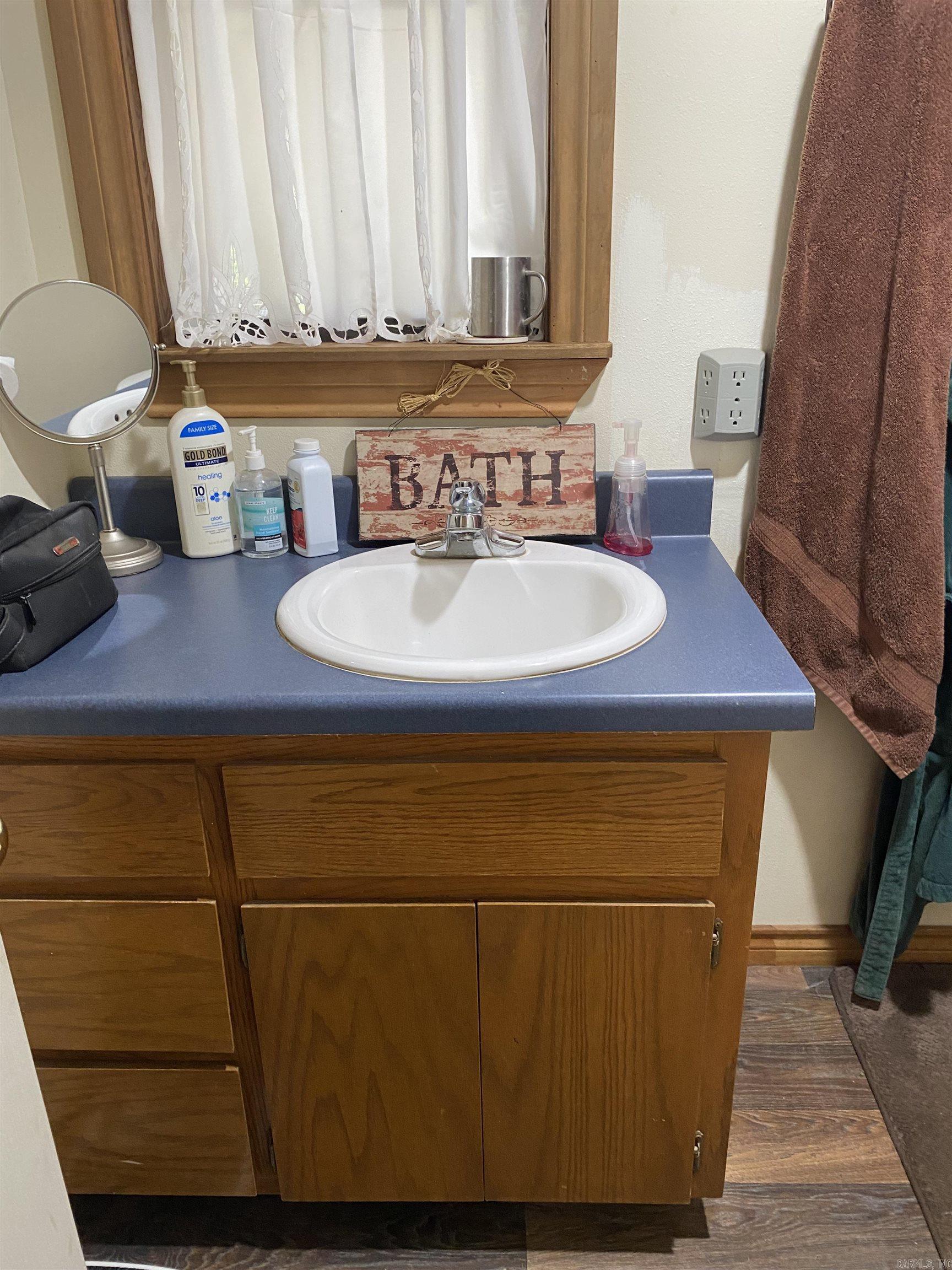 110 Hummingbird Lane Property Photo 31