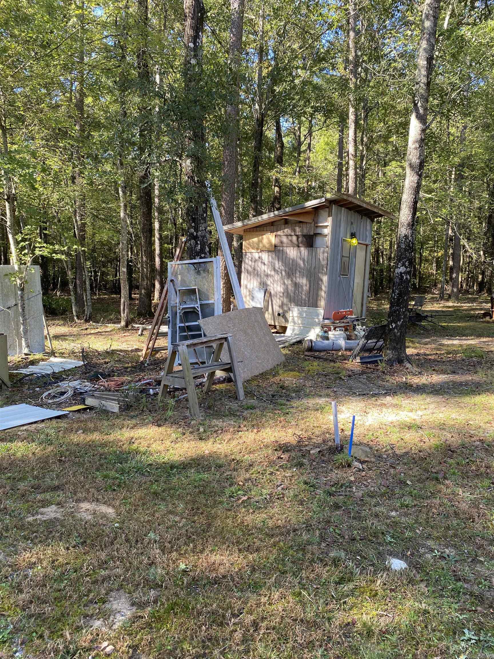 110 Hummingbird Lane Property Photo 37
