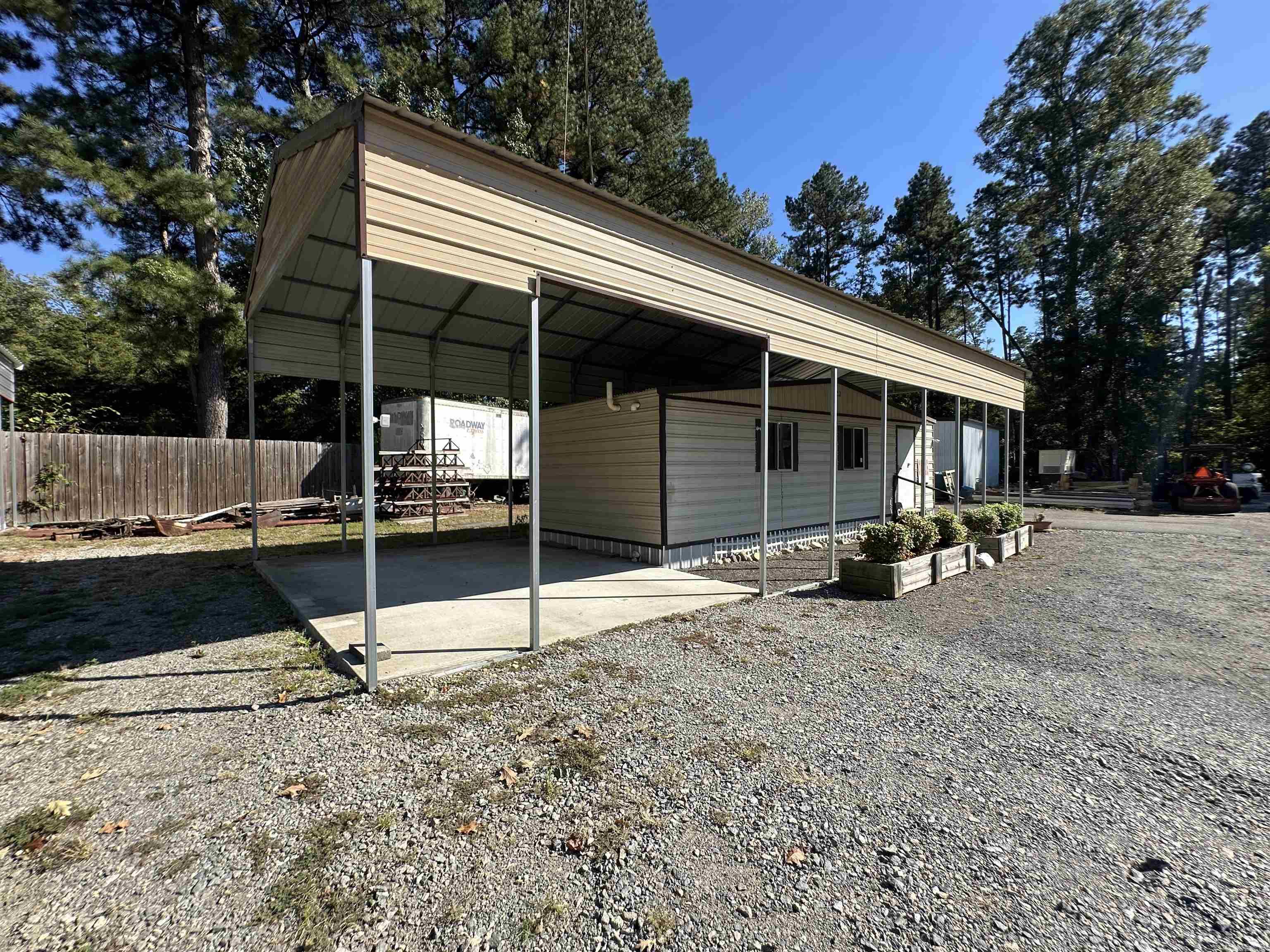 3538 N Hwy 167 Property Photo 7