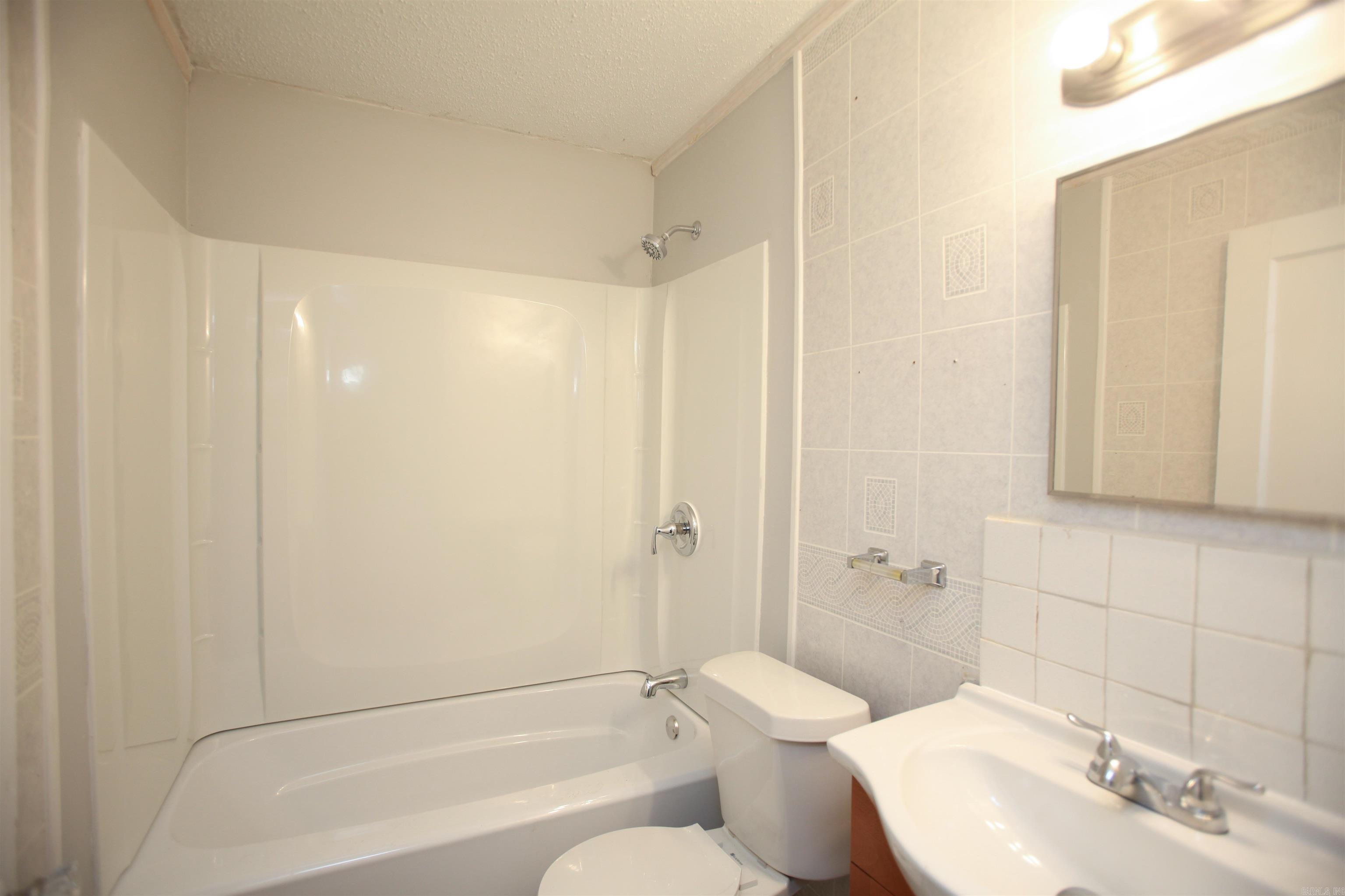 2703 Madison Street Property Photo 13