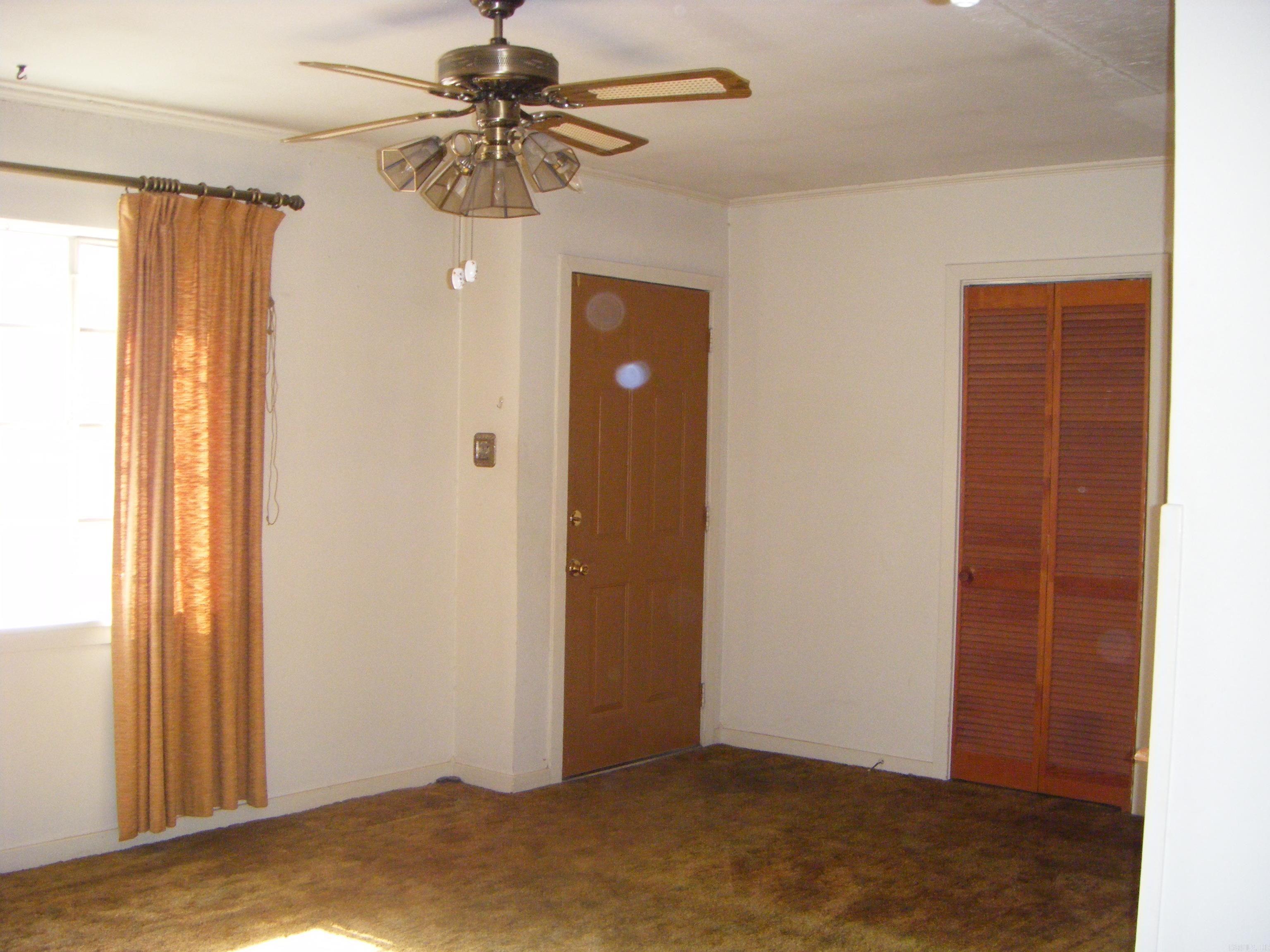 1516 Walnut Street Property Photo 3