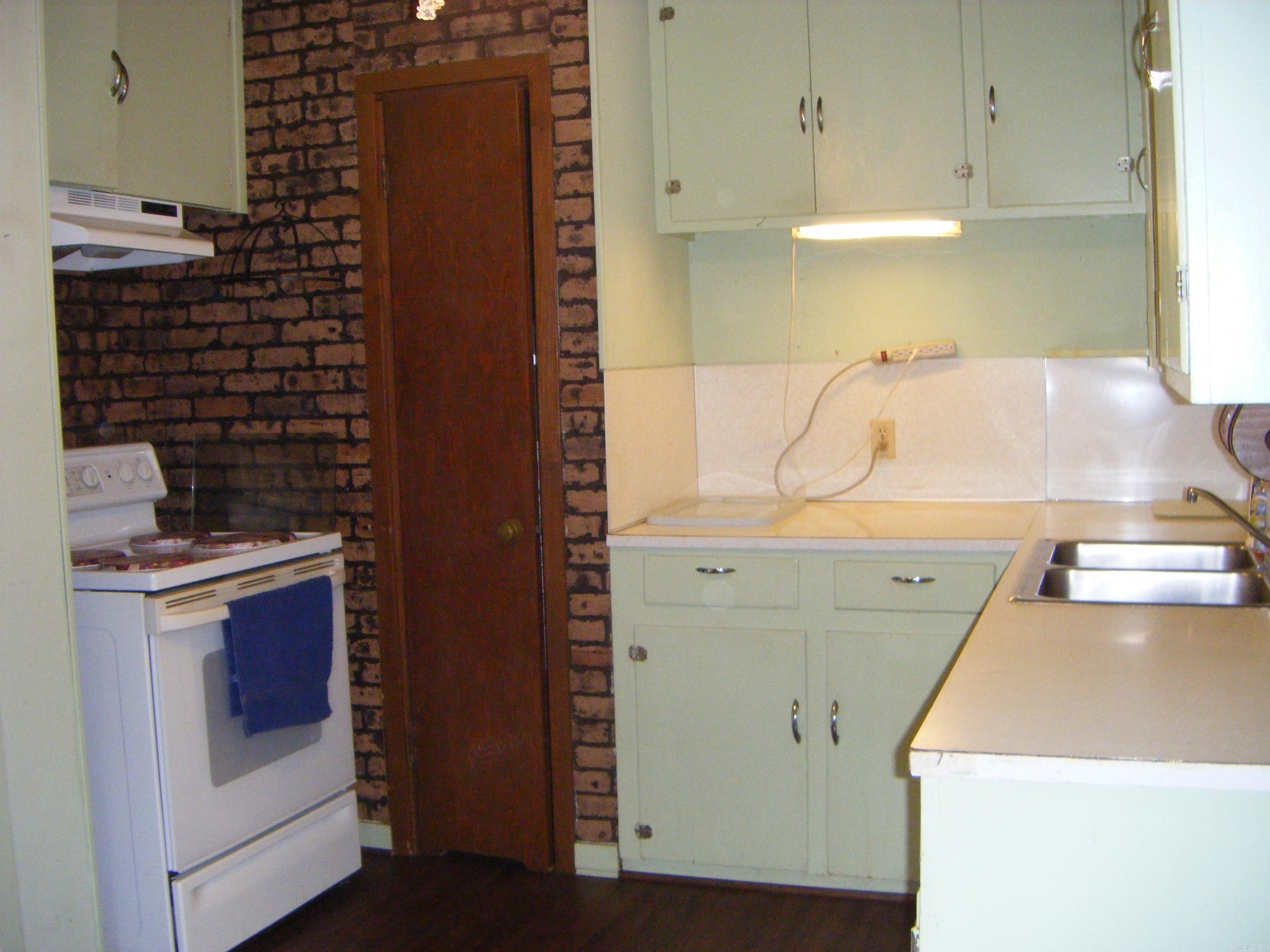1516 Walnut Street Property Photo 5