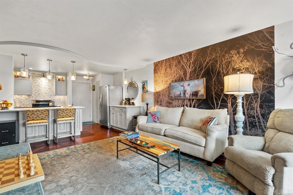 740 Weston Road 304 Property Photo 1