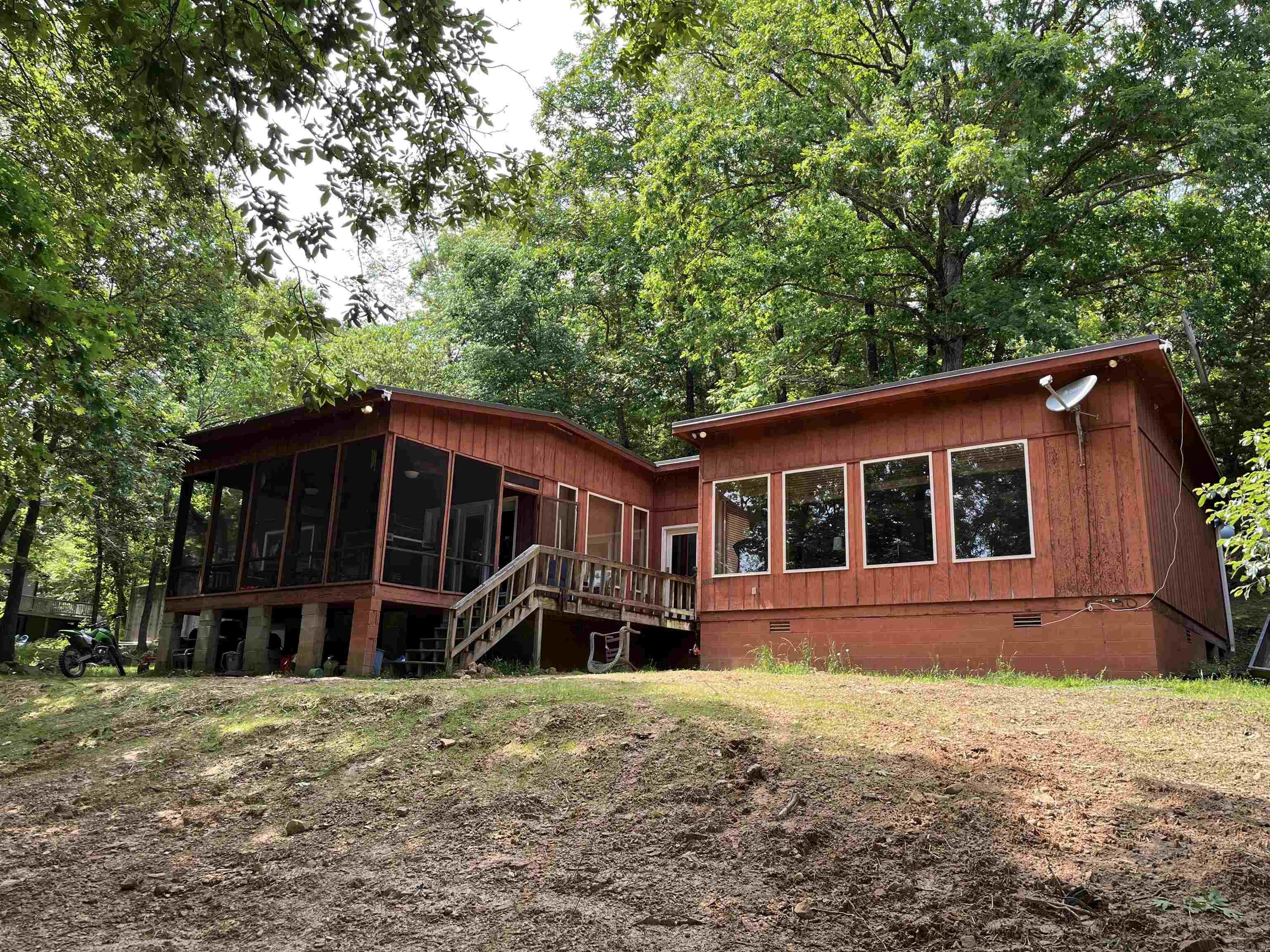 352 Weldon Road Property Photo 2
