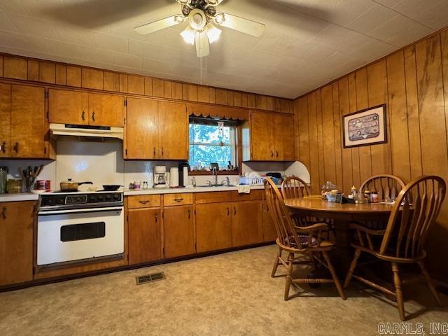 5947 S Highway 166 Property Photo 6