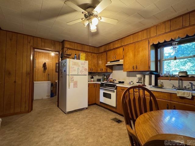 5947 S Highway 166 Property Photo 7