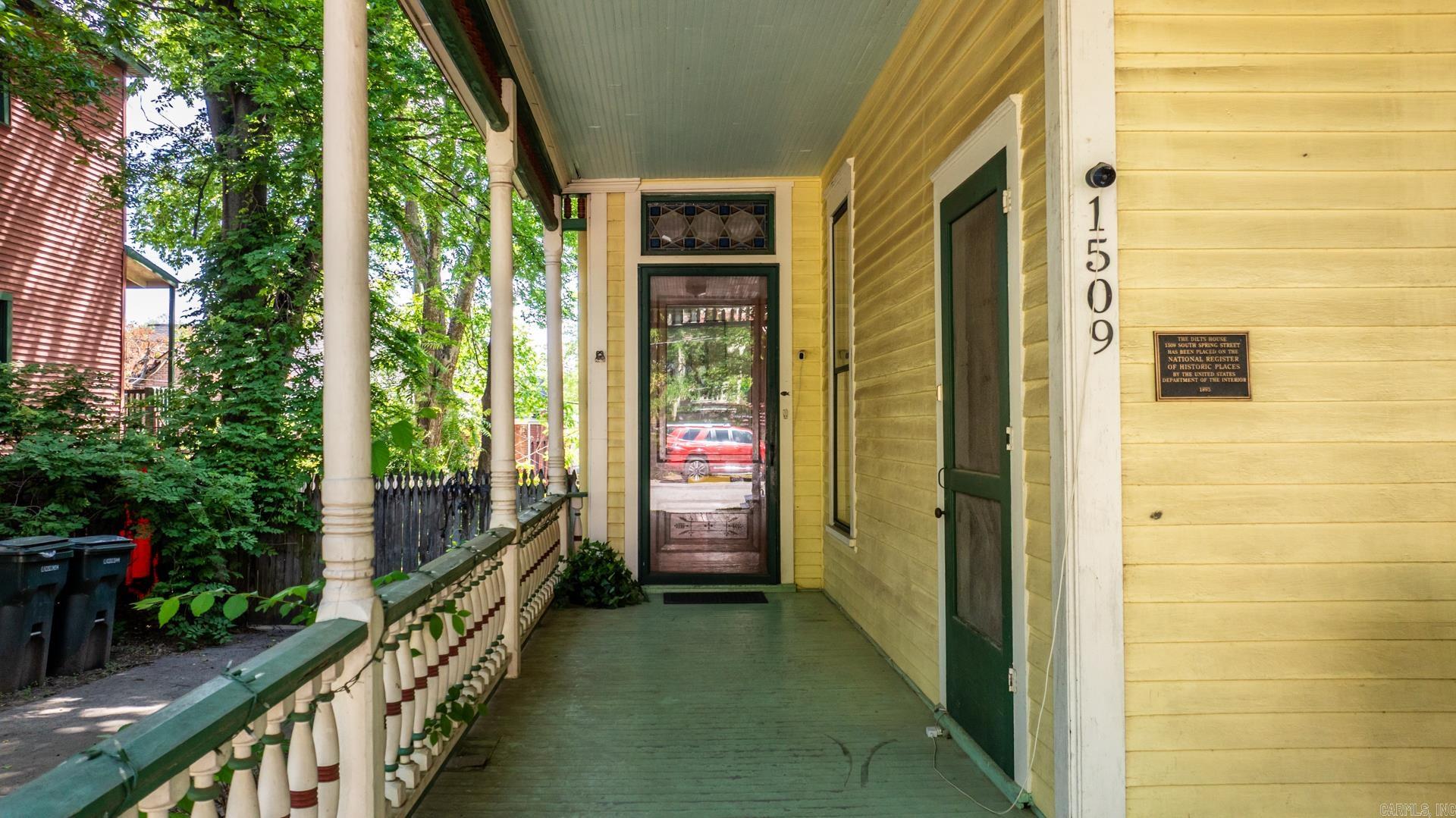 1509 S Spring Property Photo 2