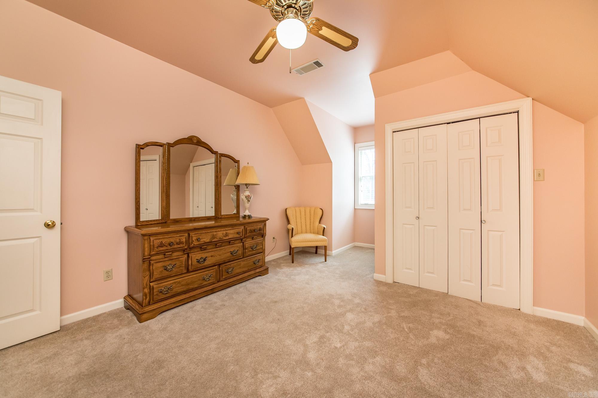 8 Shady Grove Cove Property Photo 26