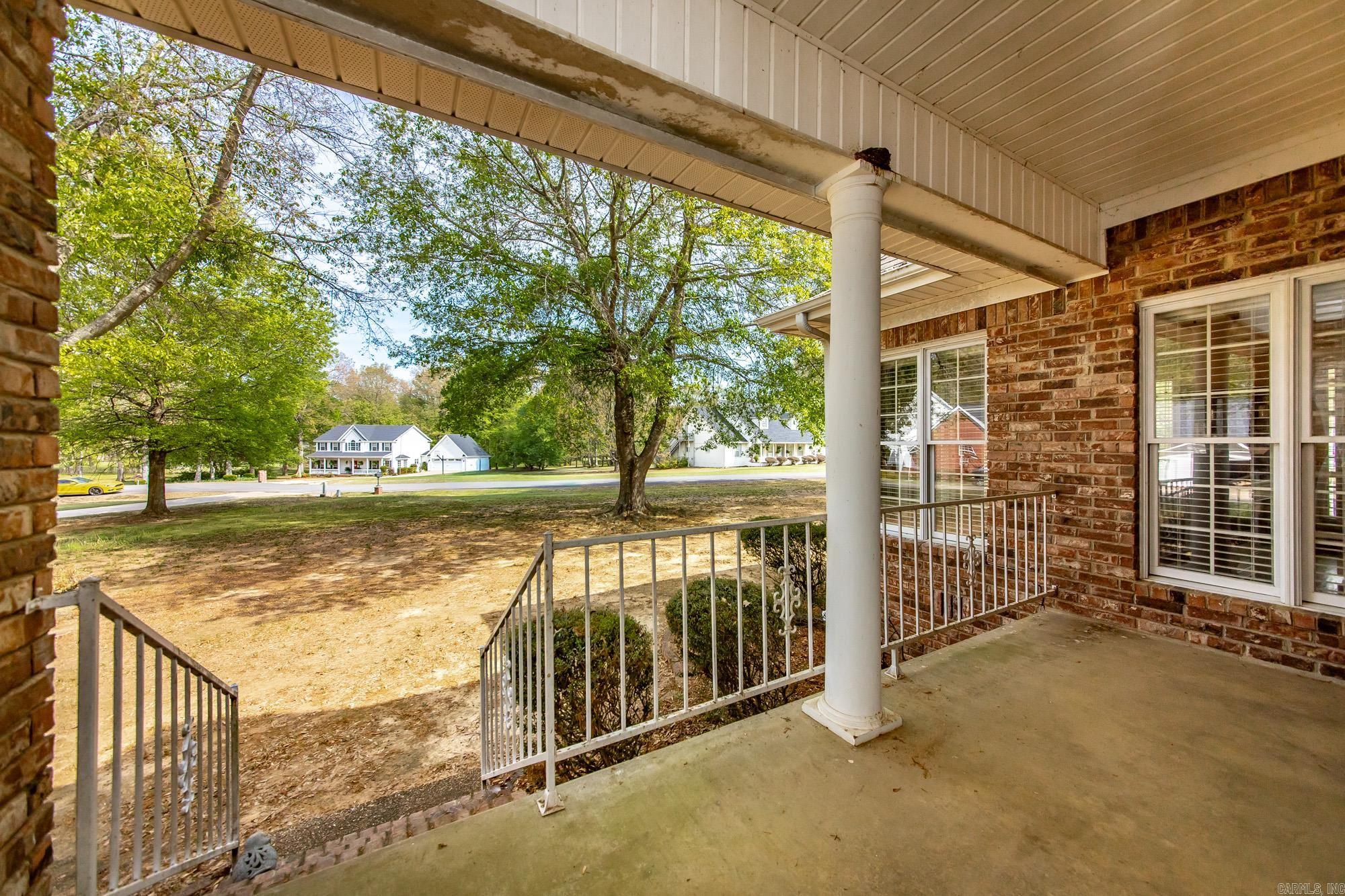 8 Shady Grove Cove Property Photo 30