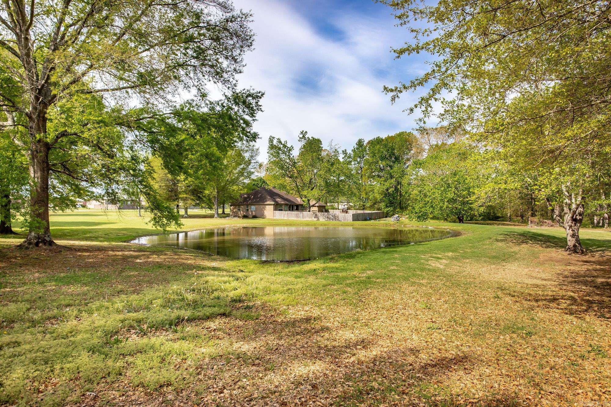 8 Shady Grove Cove Property Photo 35