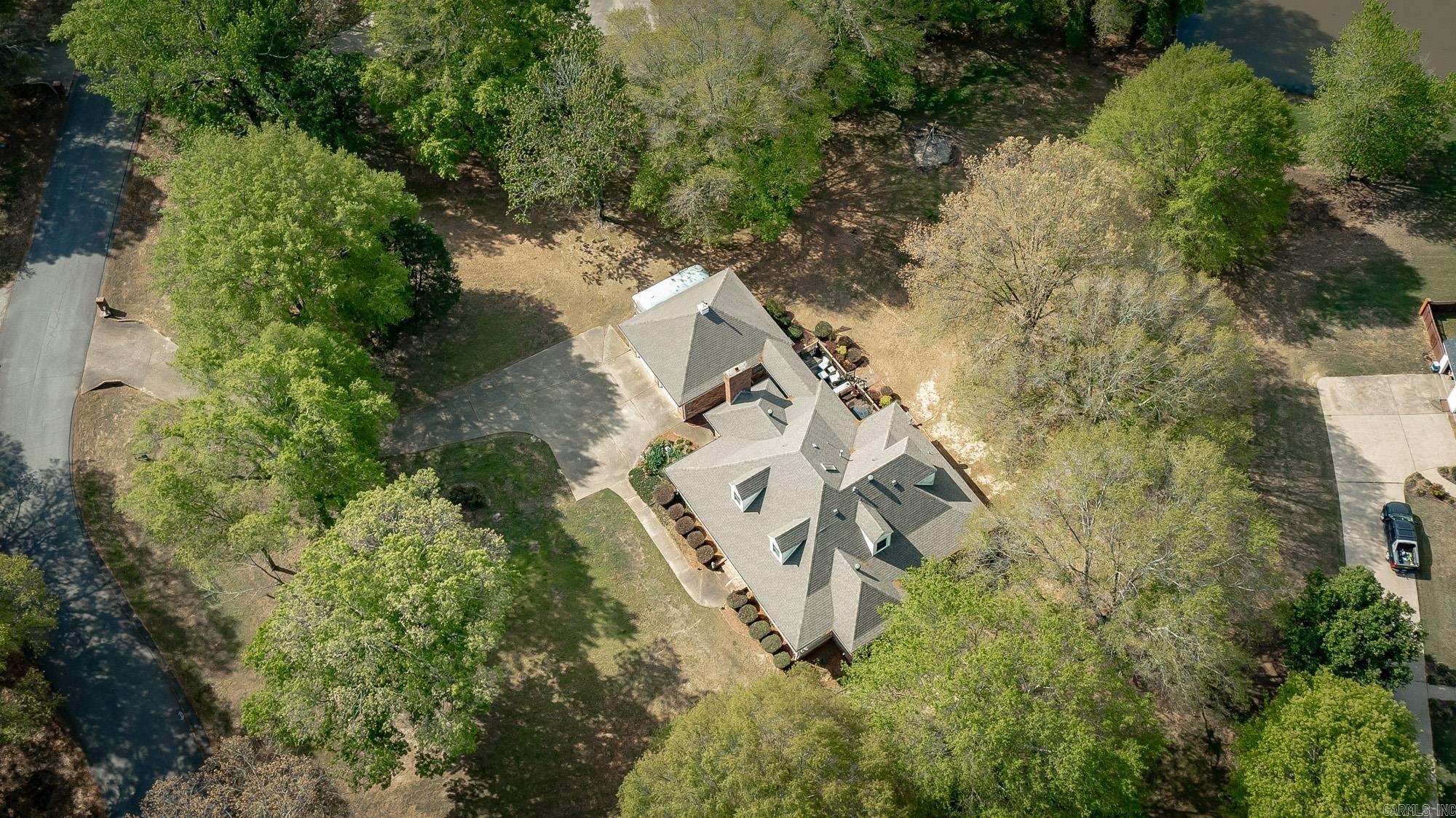 8 Shady Grove Cove Property Photo 48