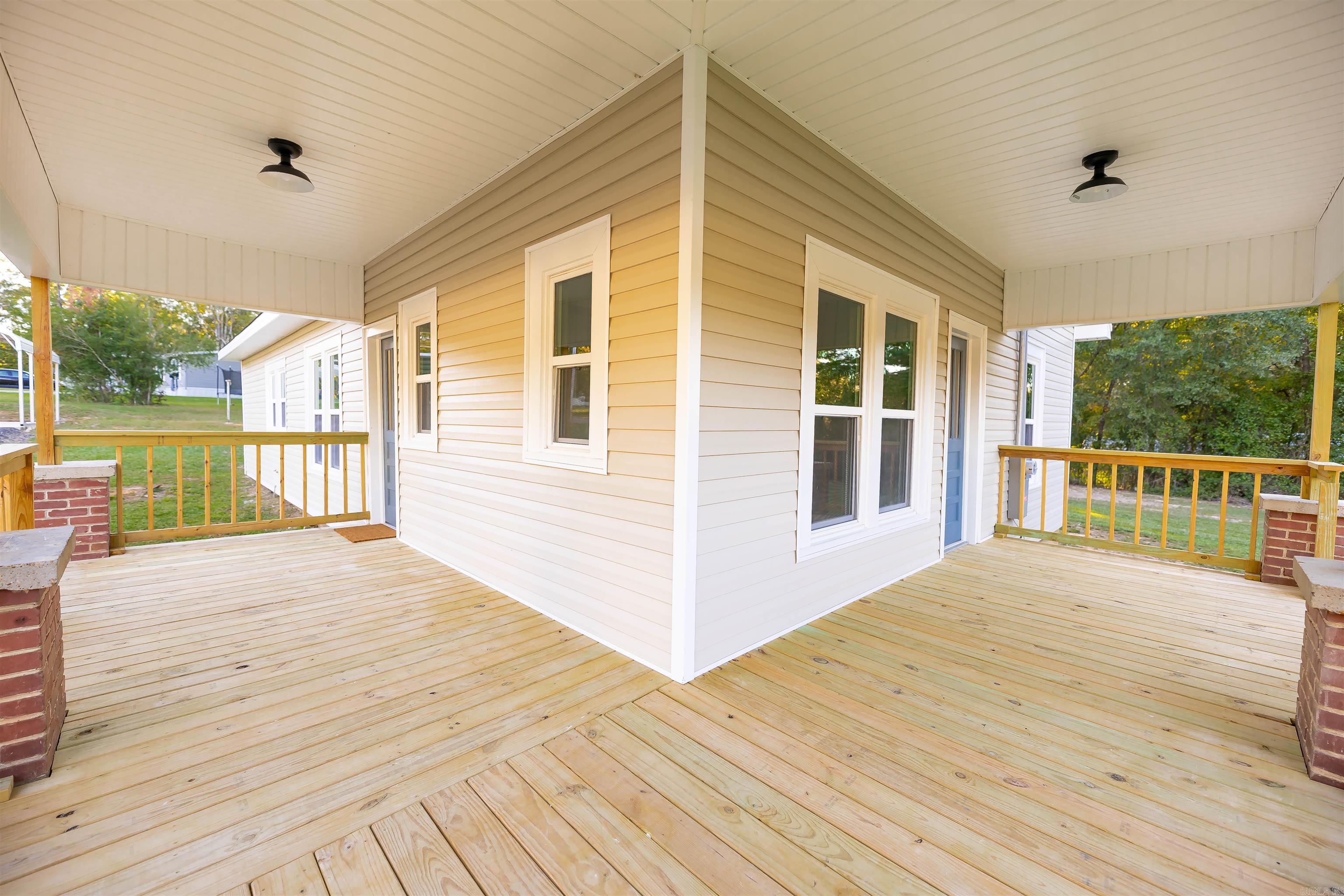 403 Fairview Rd Property Photo 4