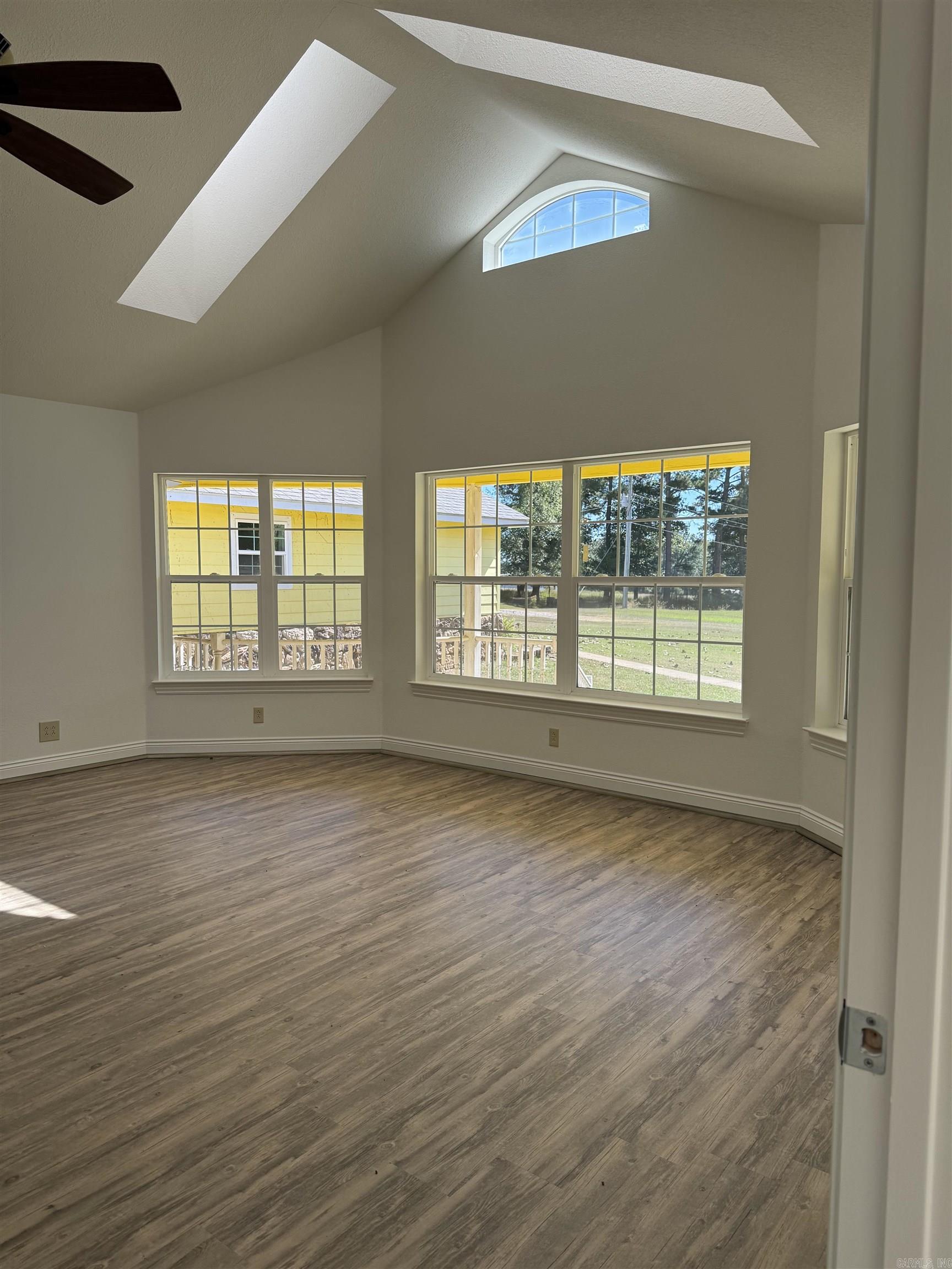 207 Hosey Lane Property Photo 8