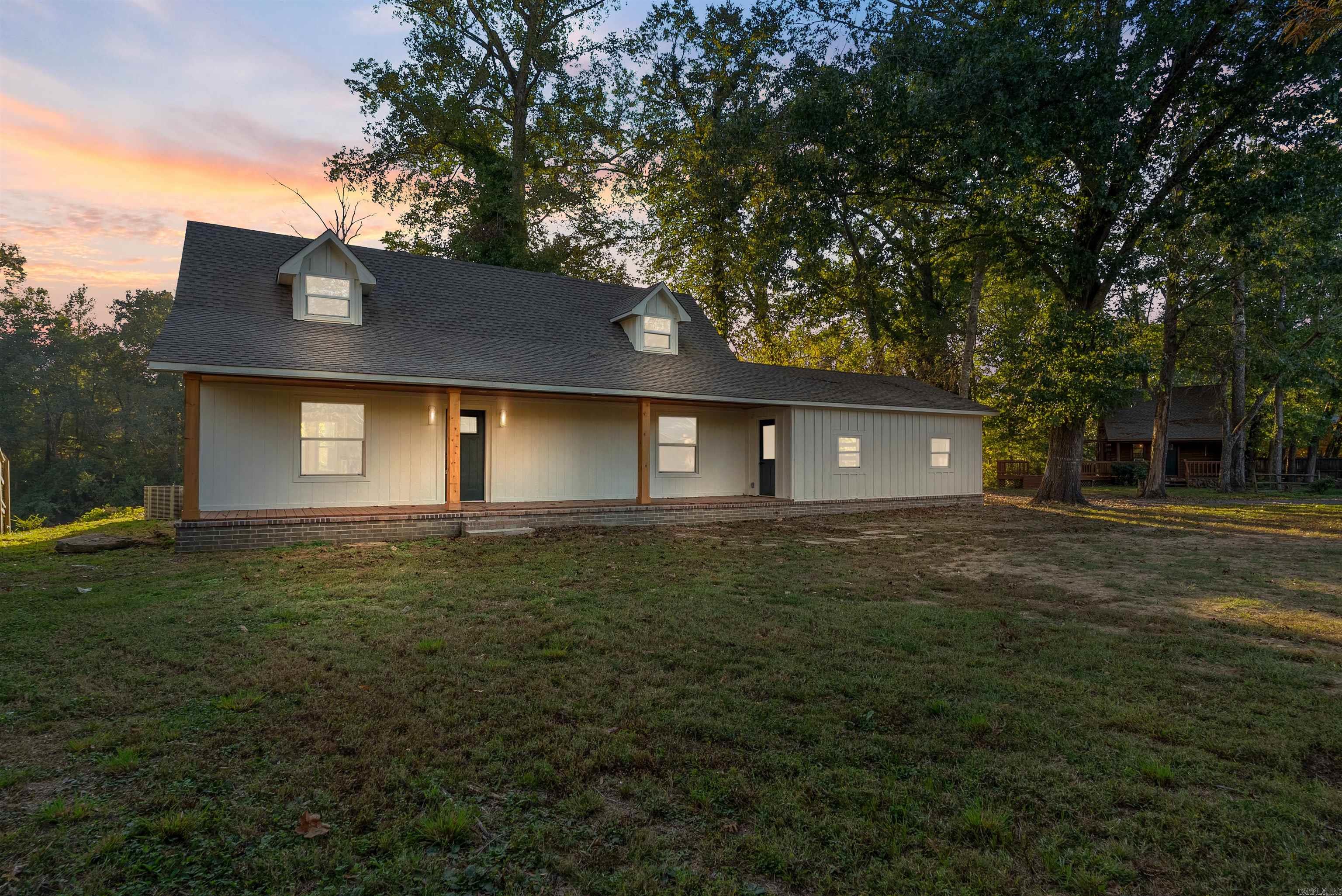 936 Cooterneck Road Property Photo 1