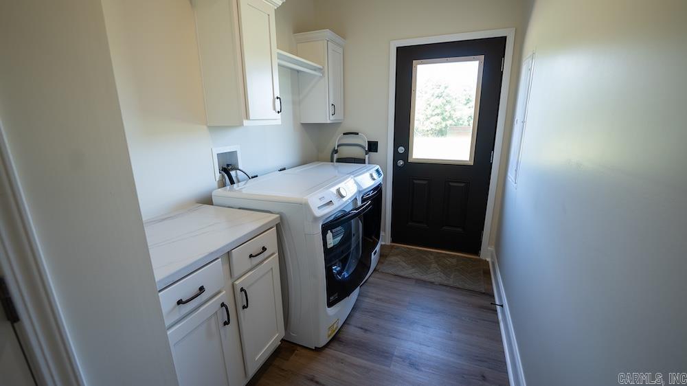 10642 Fancher Drive Property Photo 36