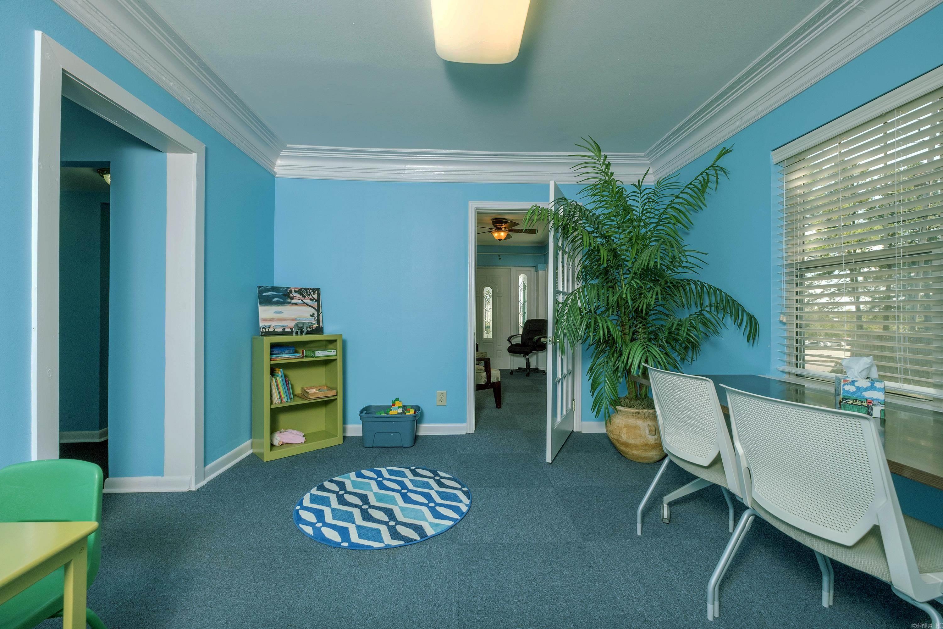 212 N Mckinley Property Photo 6