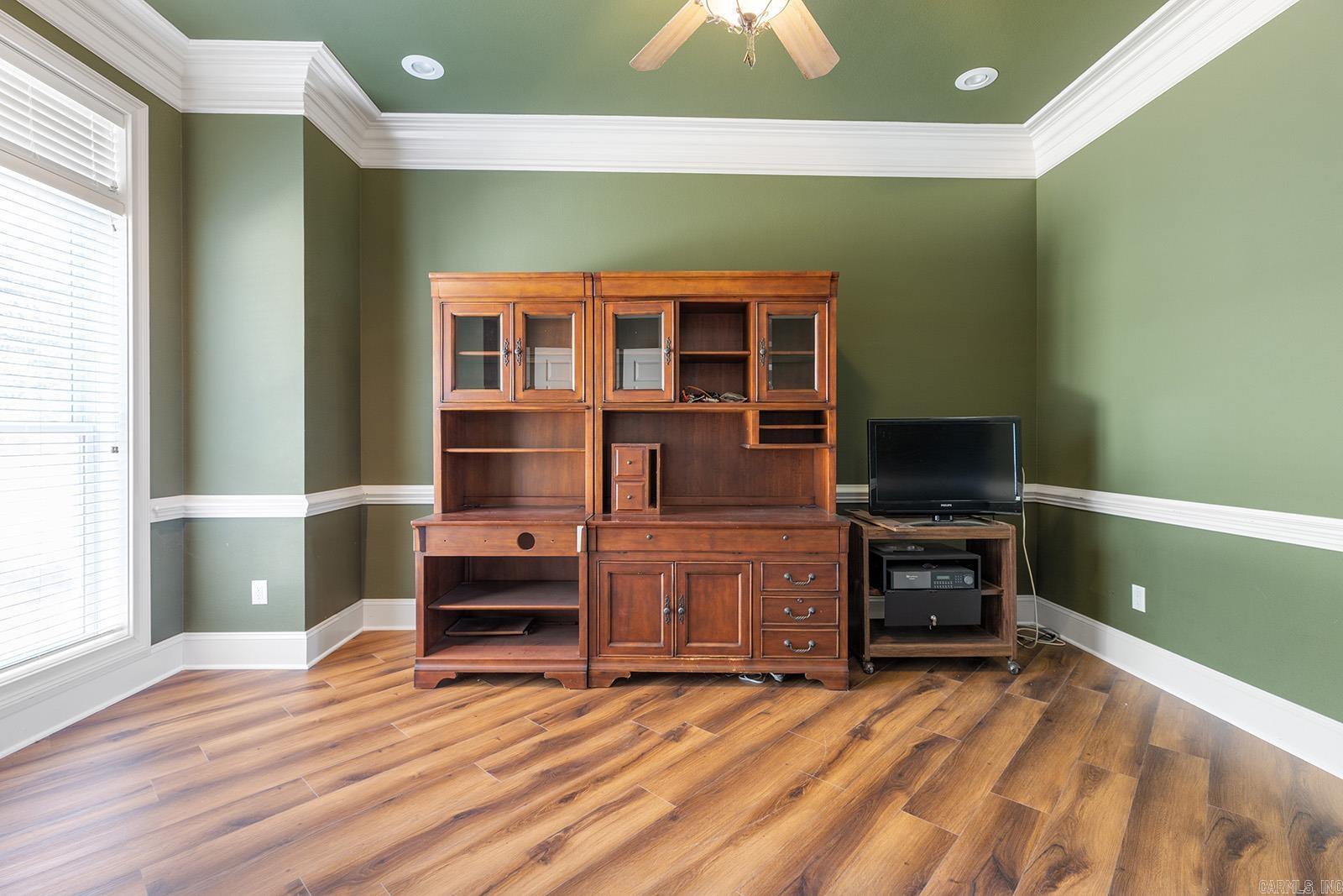 6208 Westminster Property Photo 18
