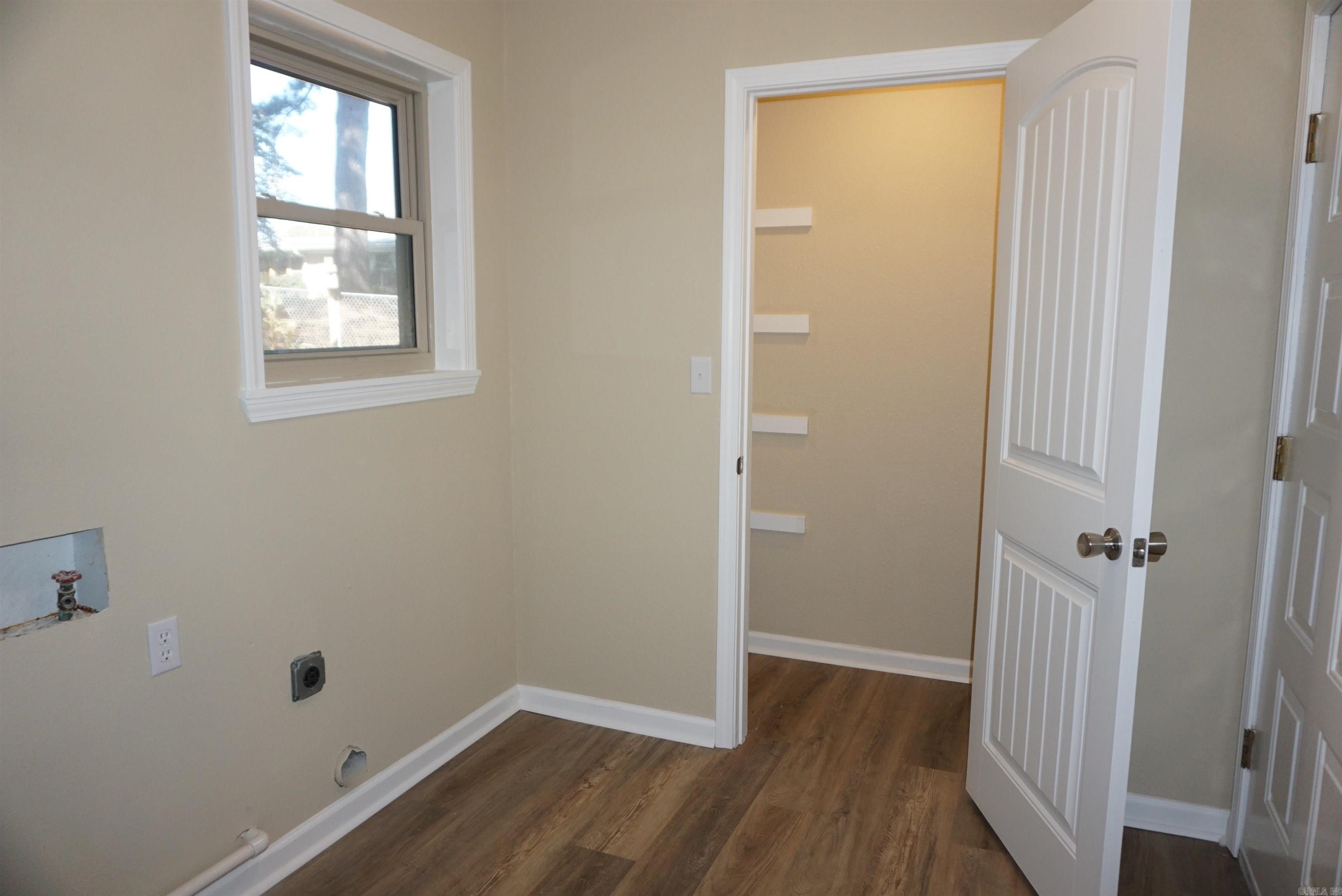 804 Linda Street Property Photo 8
