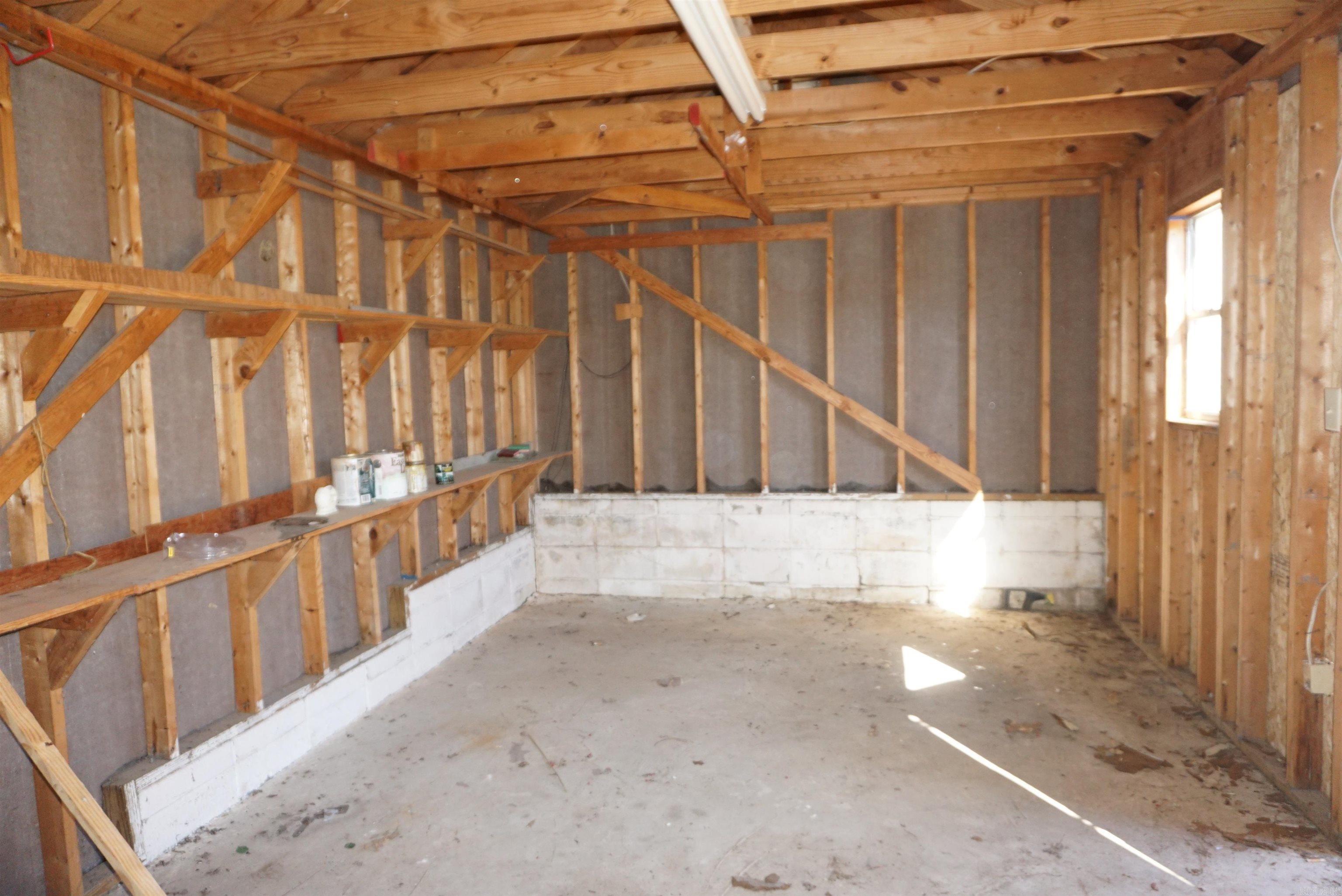 804 Linda Street Property Photo 33