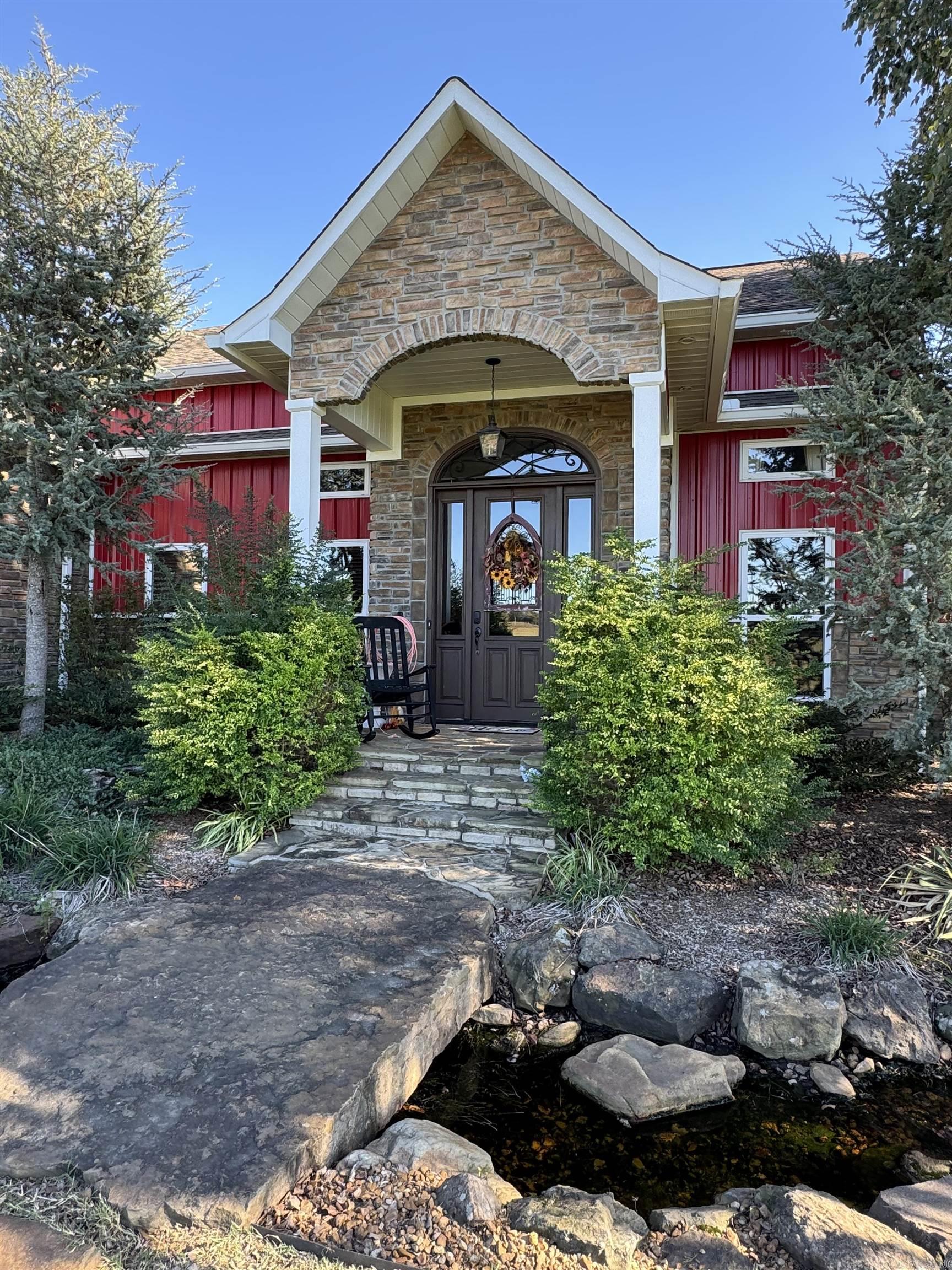 200 Happy Trails Property Photo 15