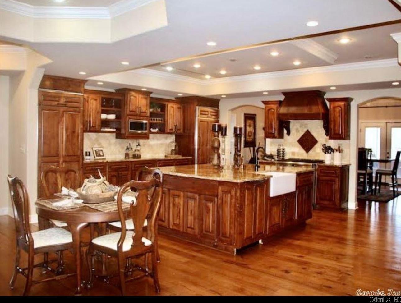 200 Happy Trails Property Photo 19